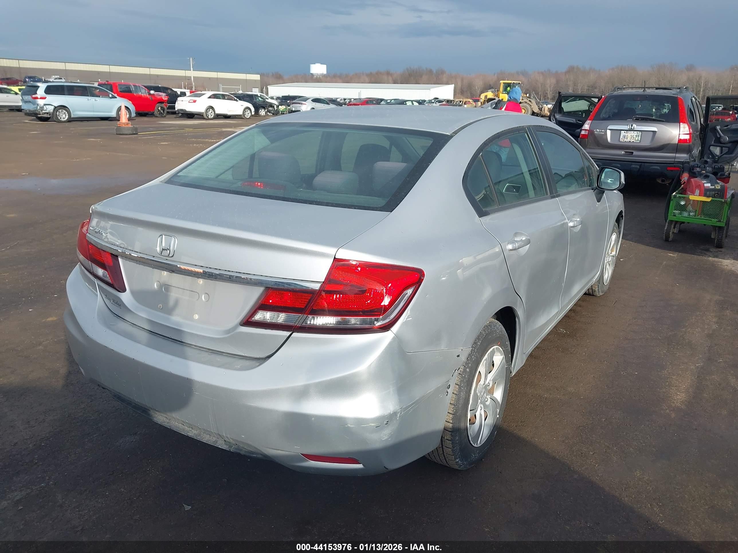 HONDA CIVIC image 4