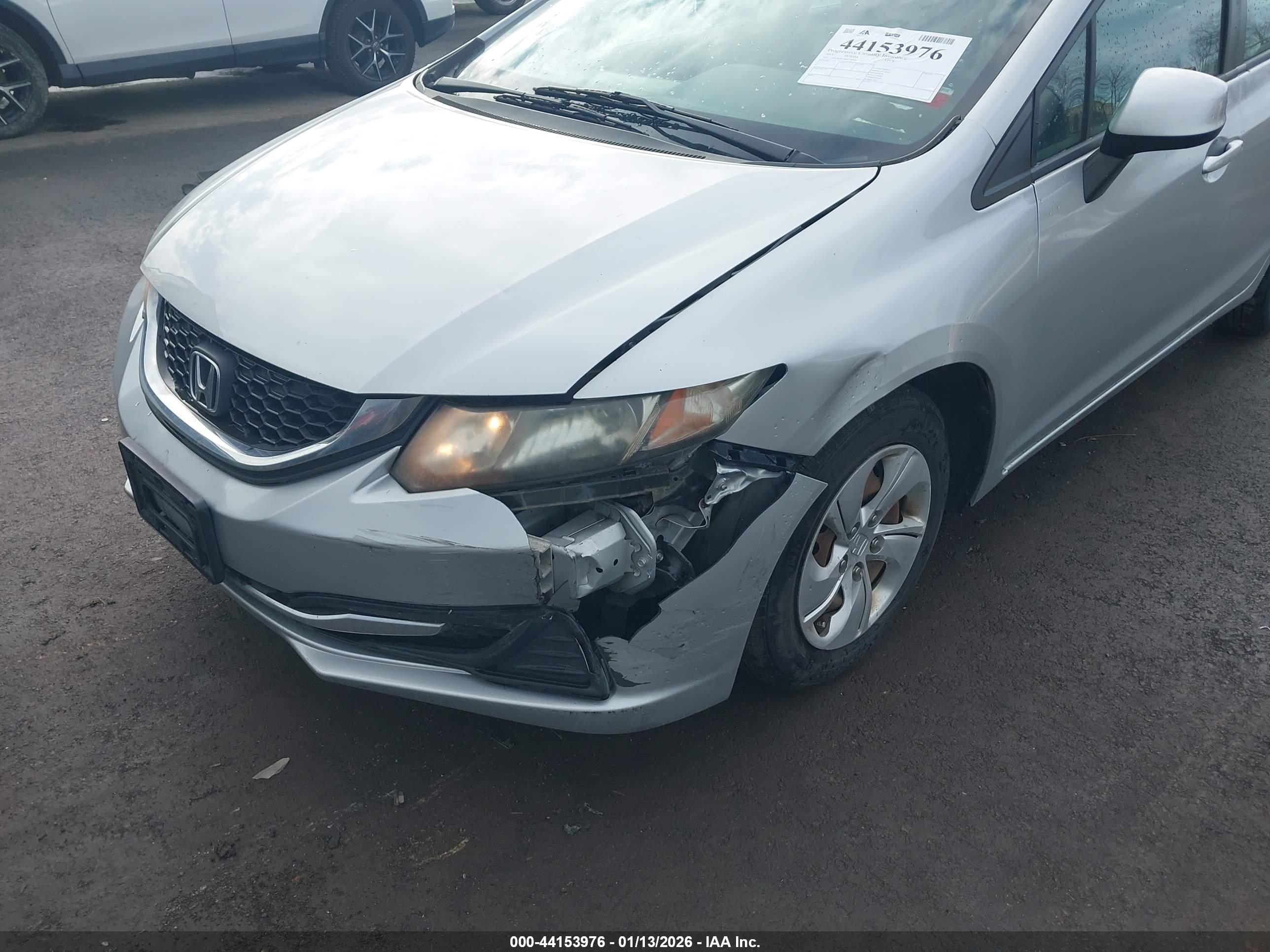 HONDA CIVIC image 6