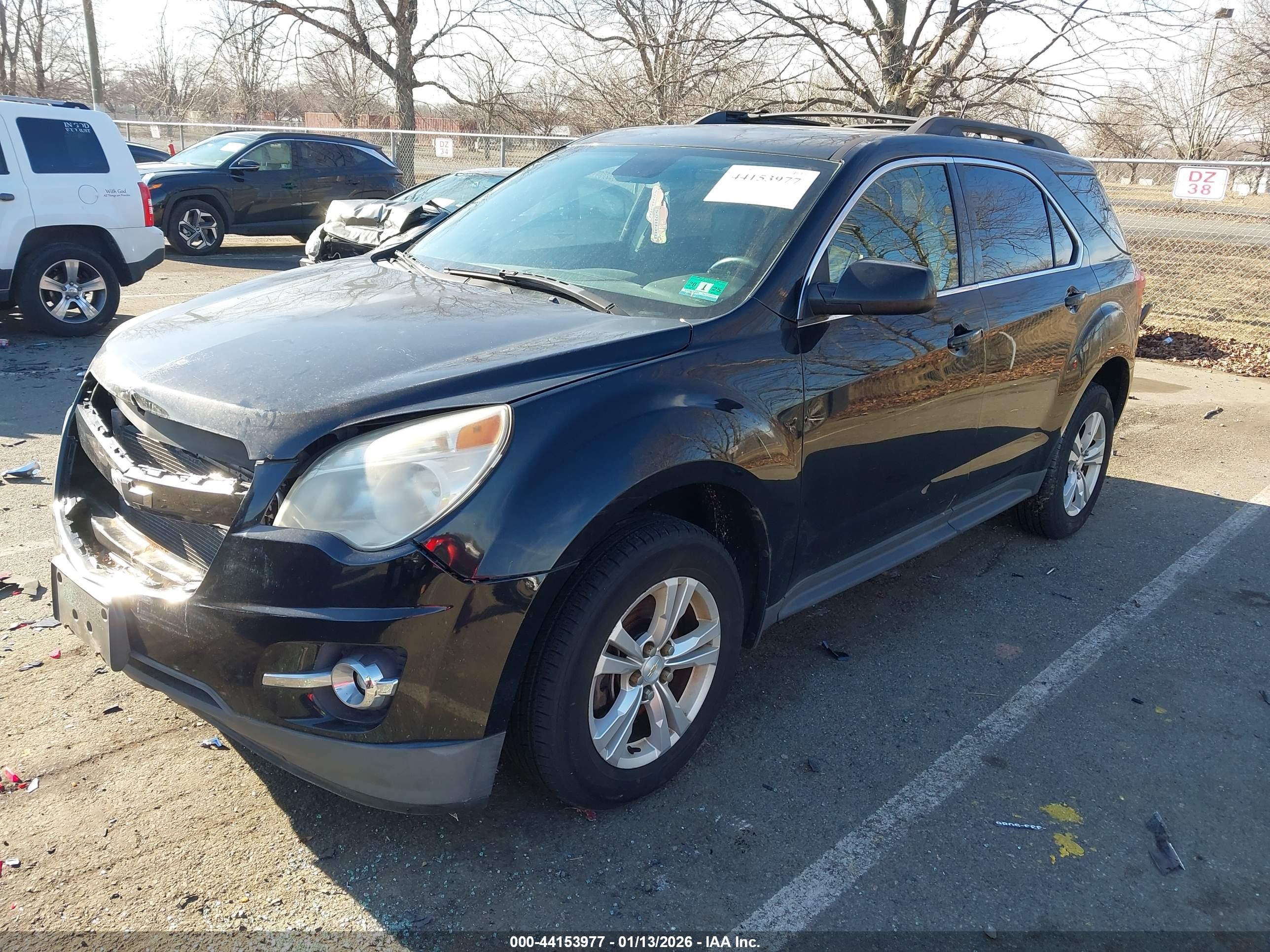 CHEVROLET EQUINOX image 2