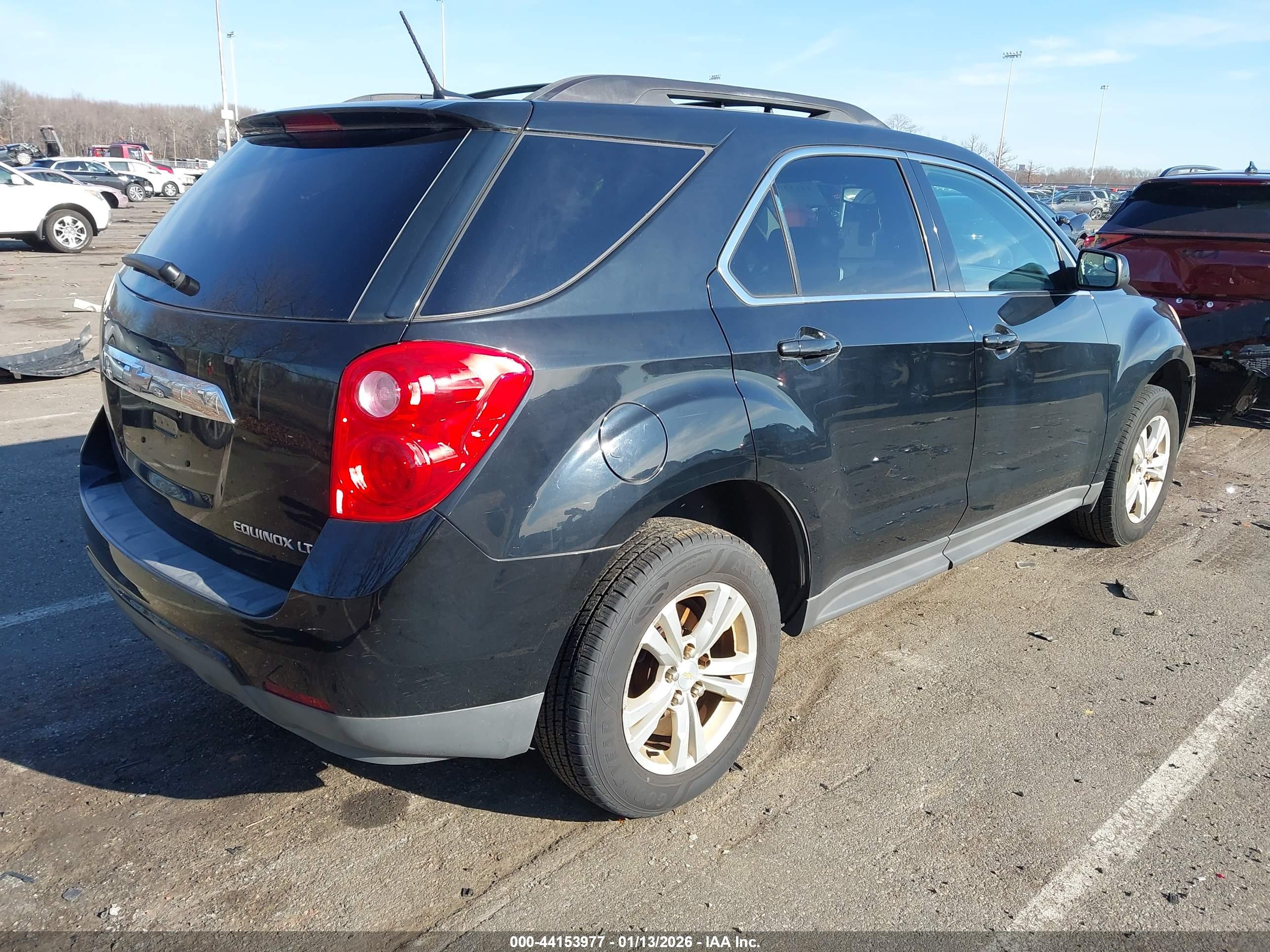 CHEVROLET EQUINOX image 4