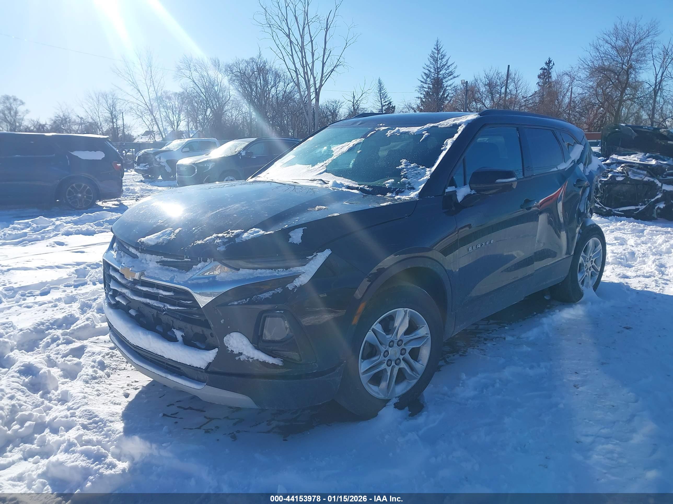 CHEVROLET BLAZER image 2
