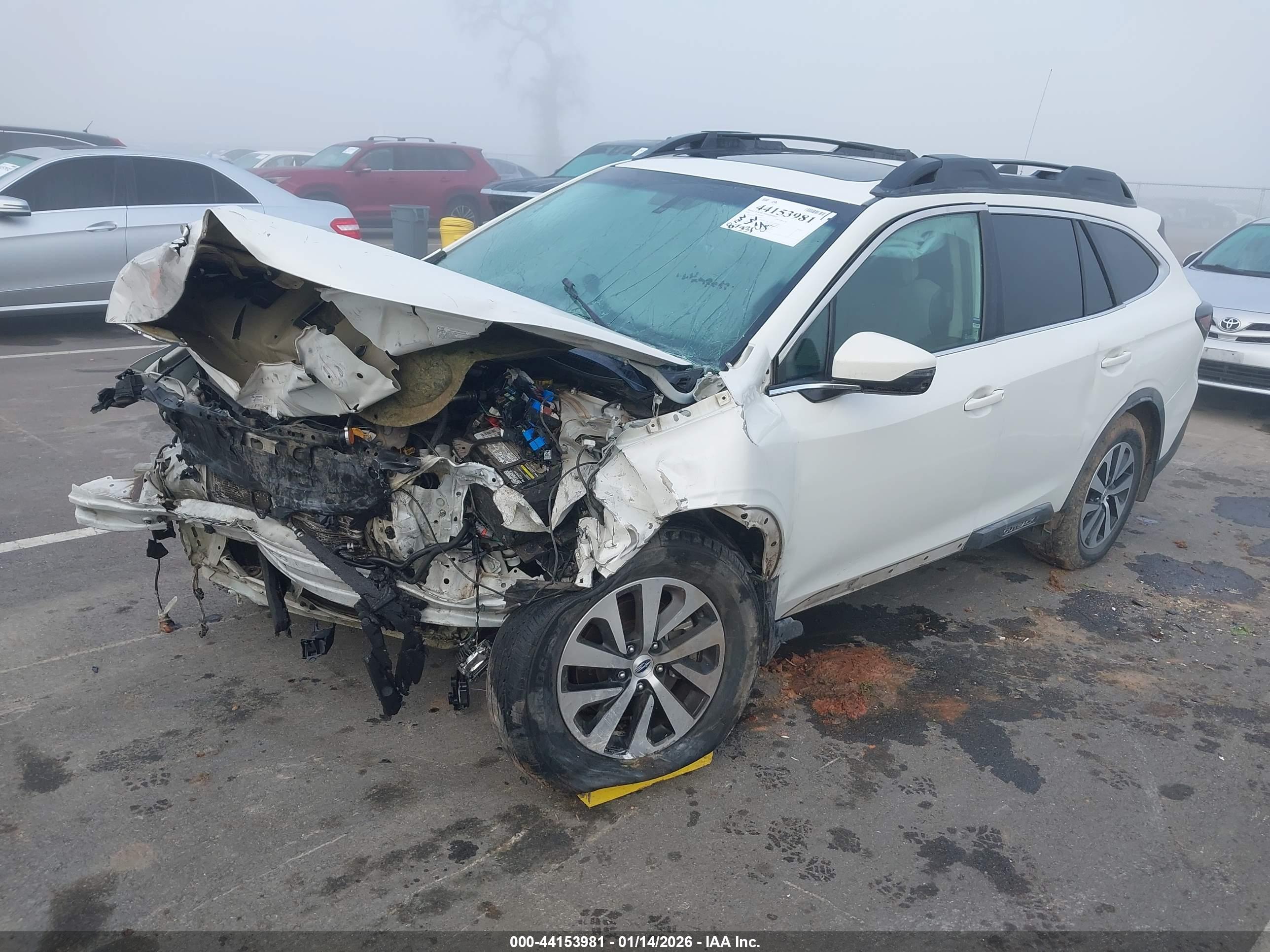 SUBARU OUTBACK image 2