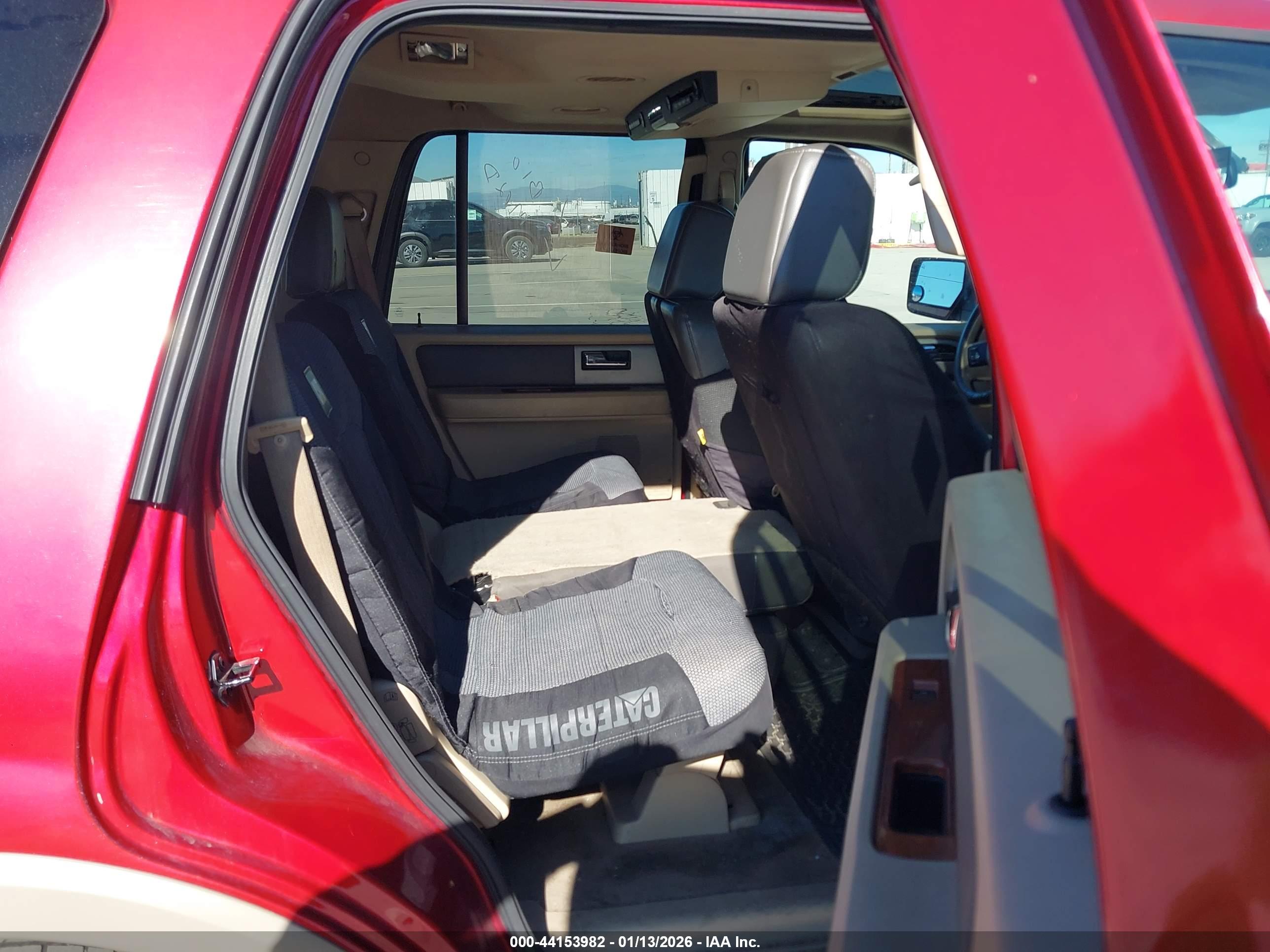 FORD EXPEDITION image 8