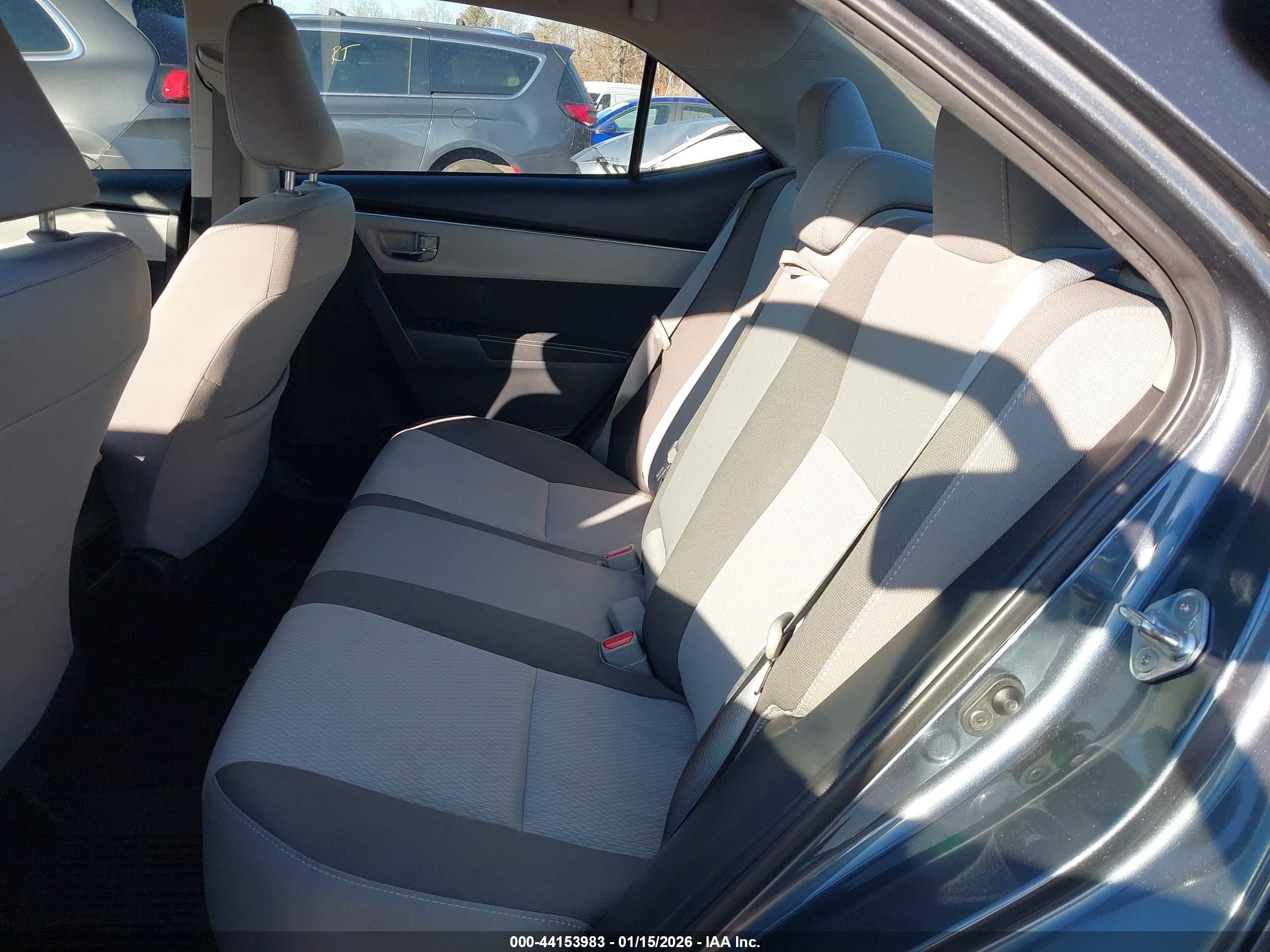 TOYOTA COROLLA image 8