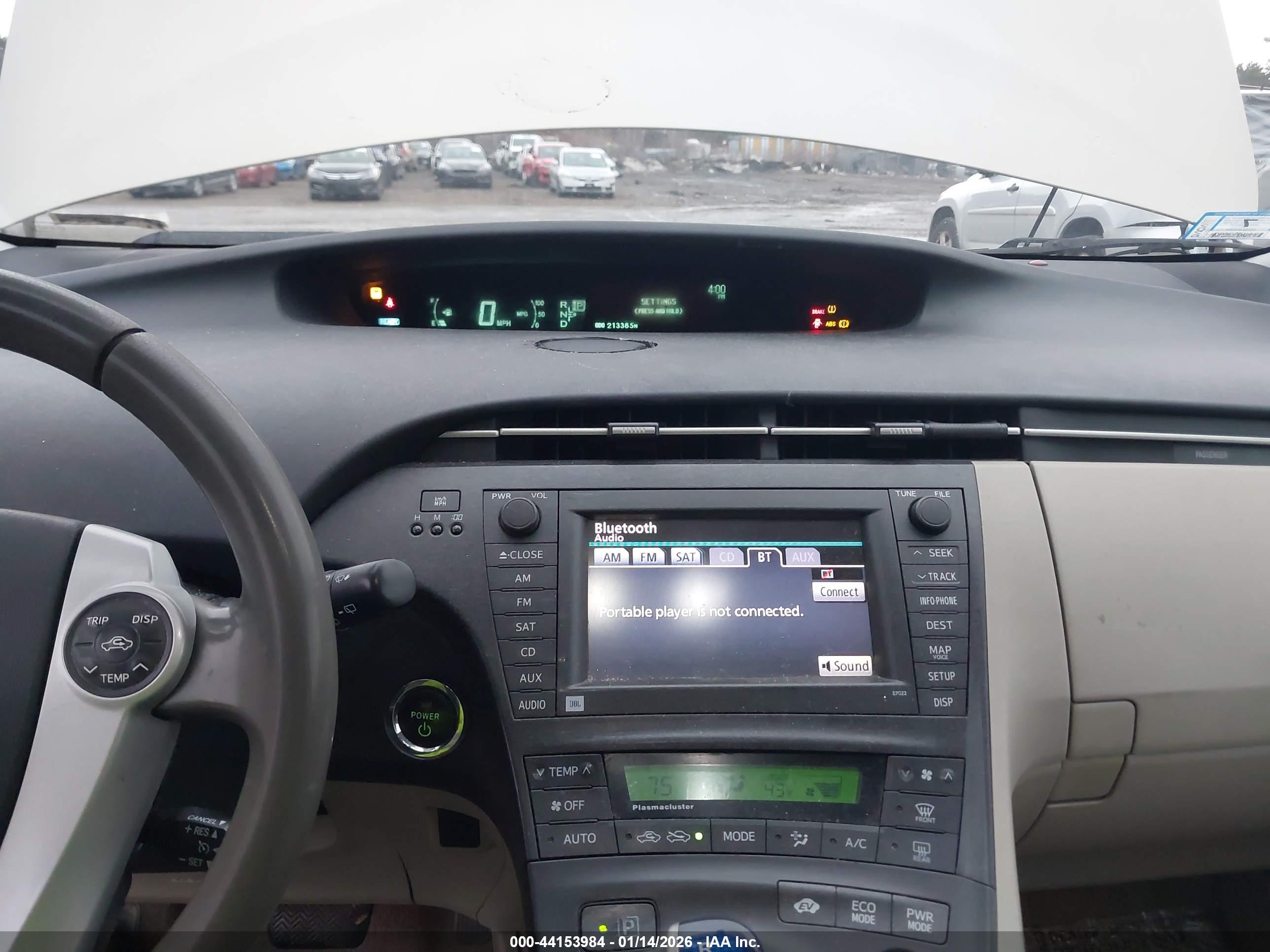 TOYOTA PRIUS image 7