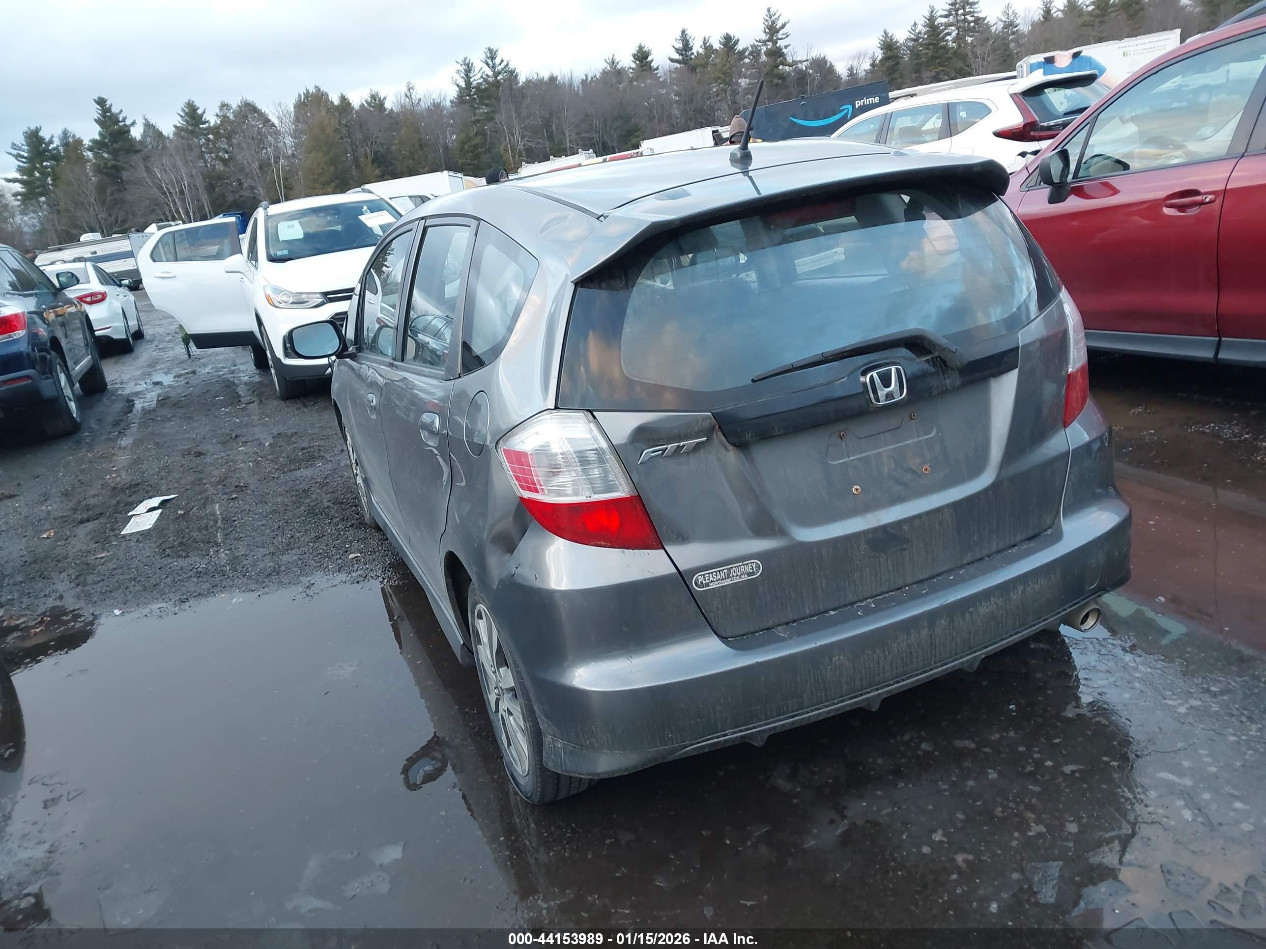 HONDA FIT image 3