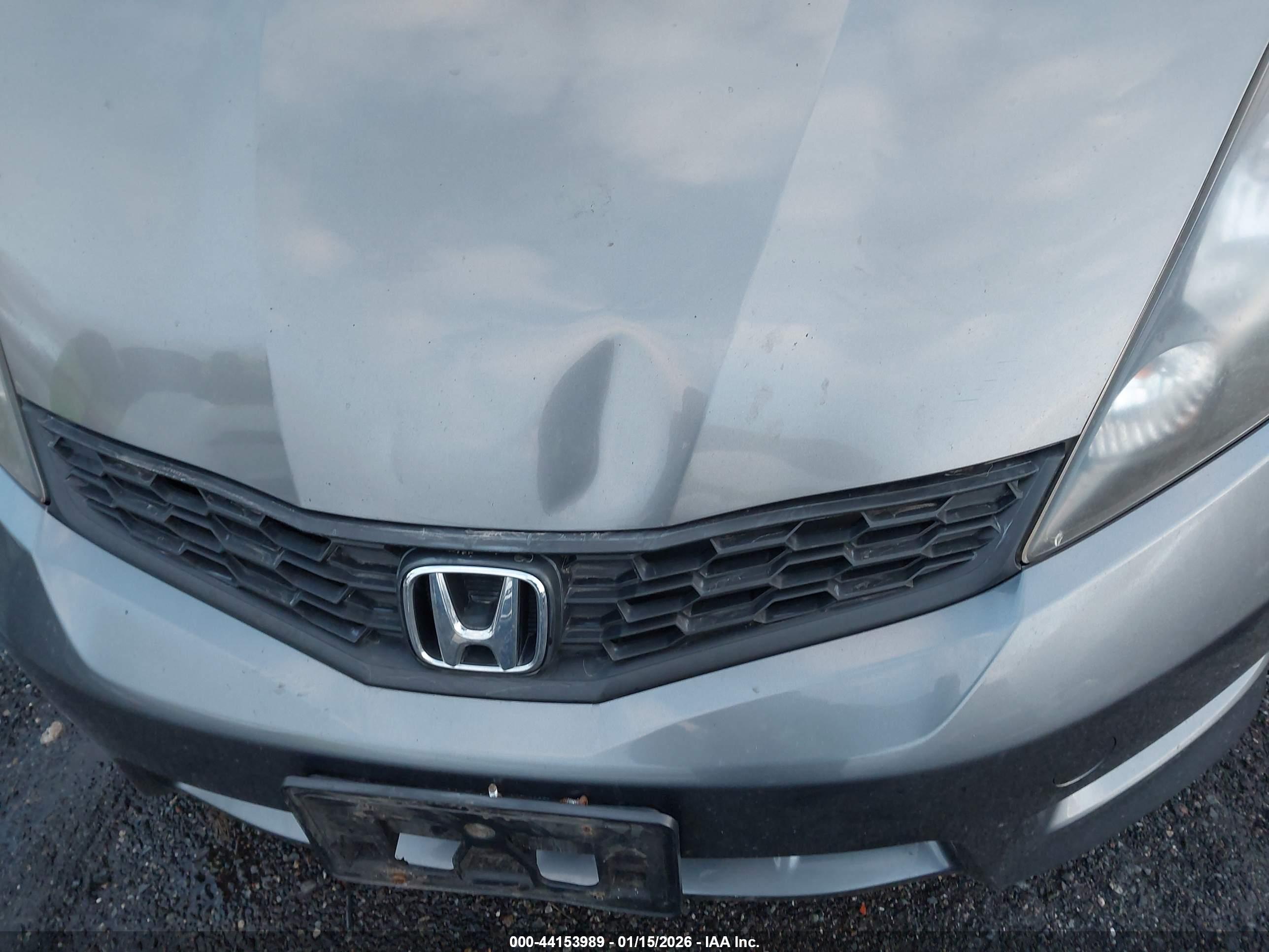 HONDA FIT image 6