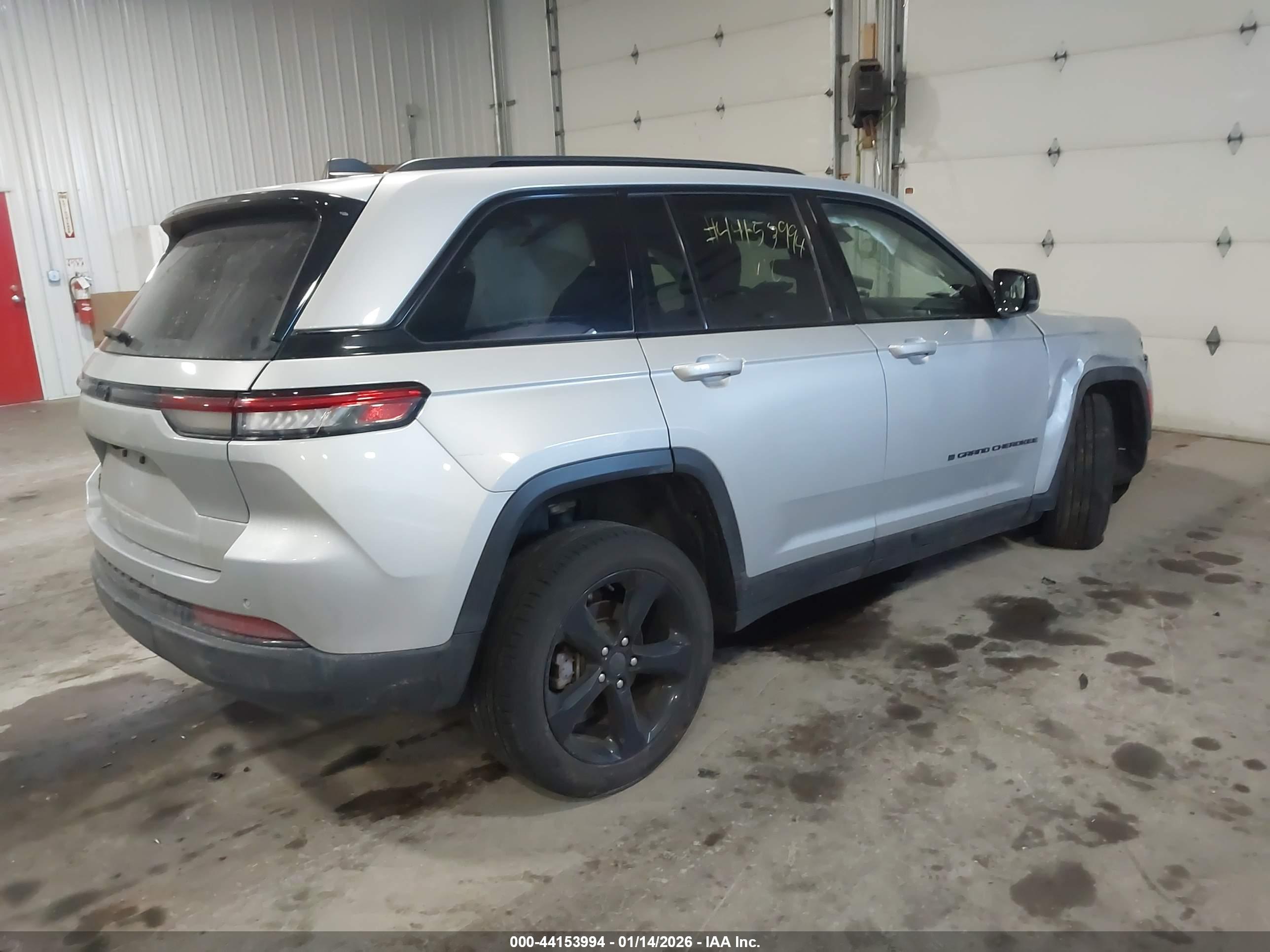 JEEP GRAND image 4