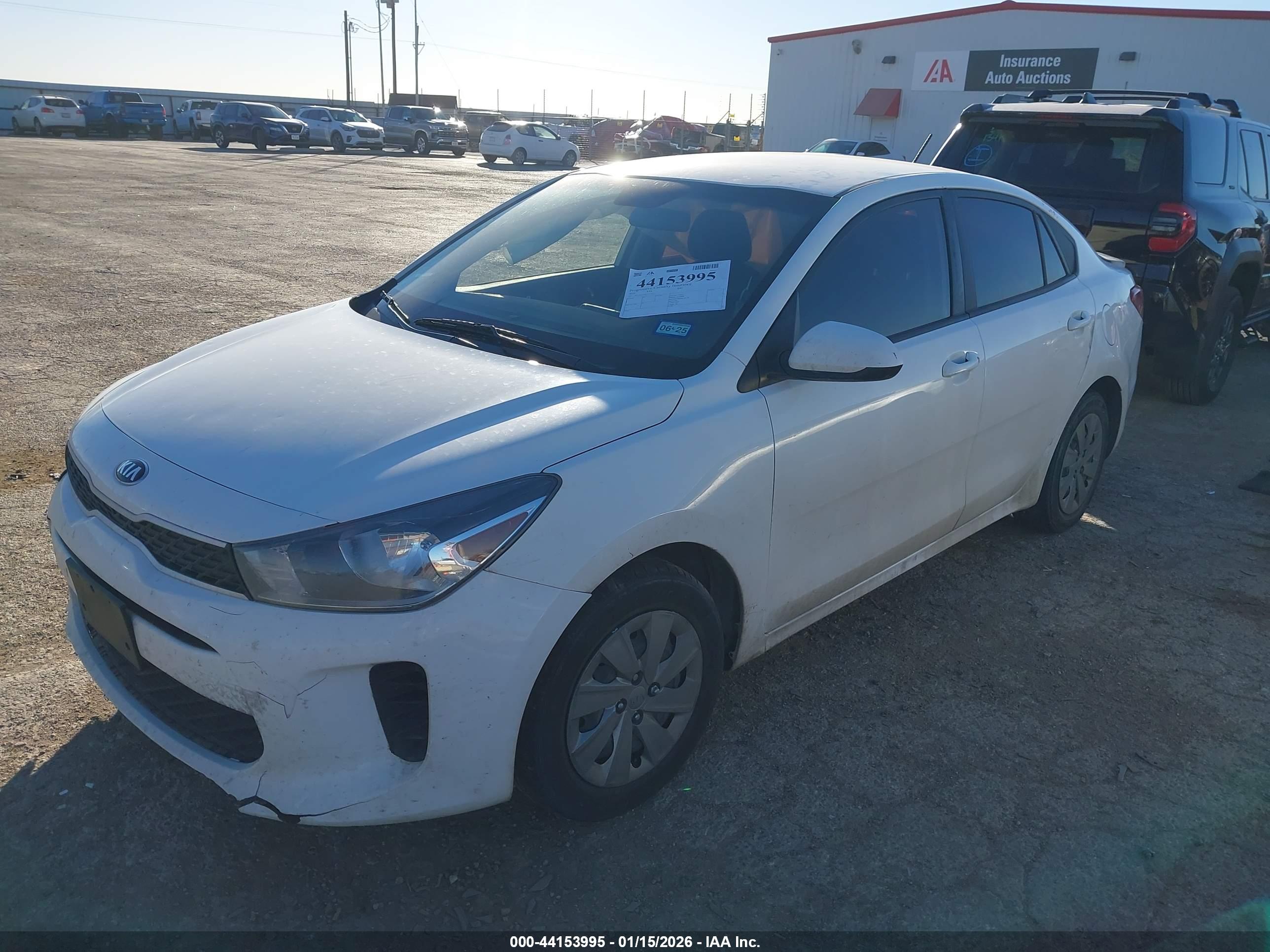 KIA RIO image 2