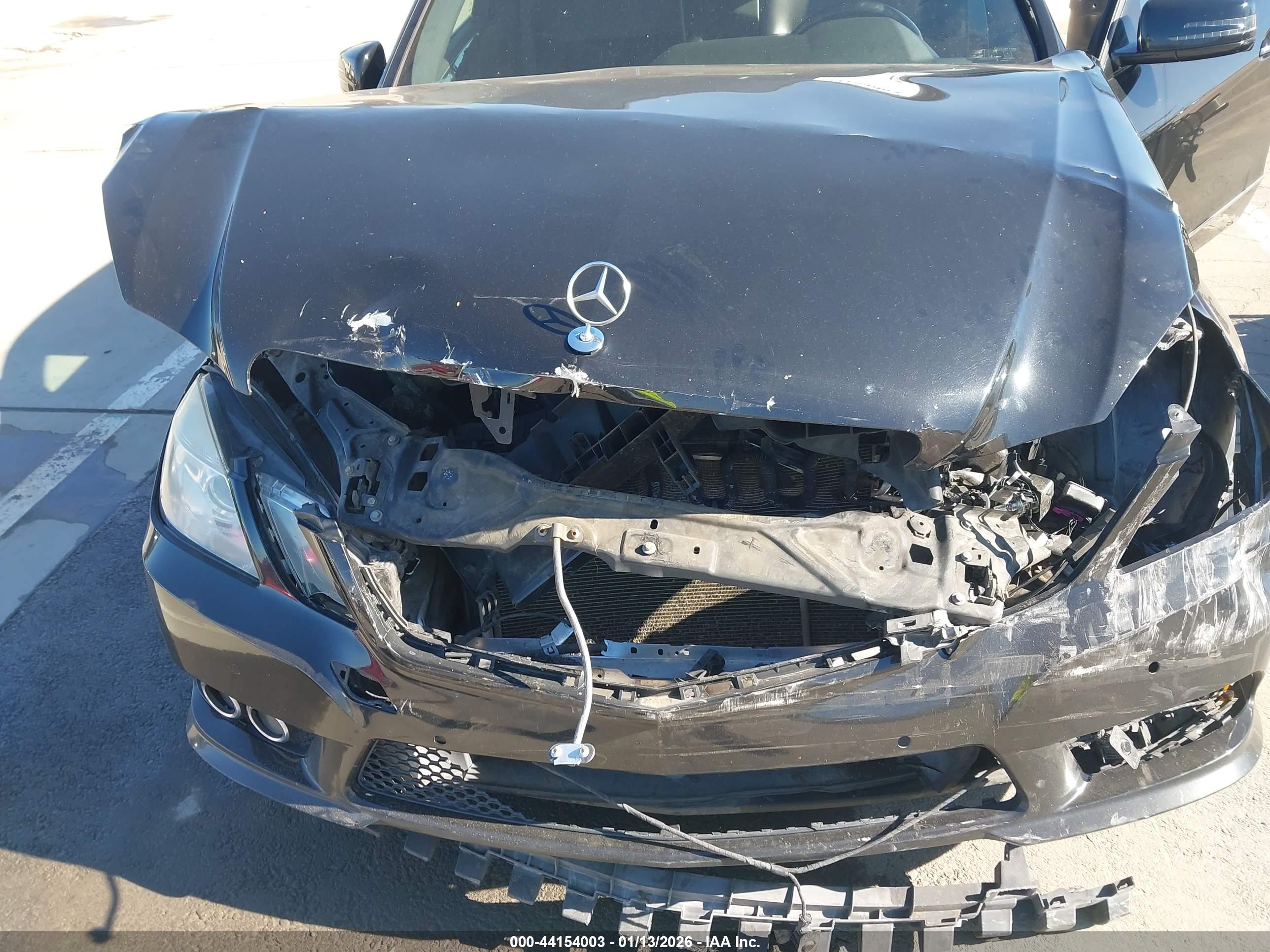 MERCEDES-BENZ E image 6
