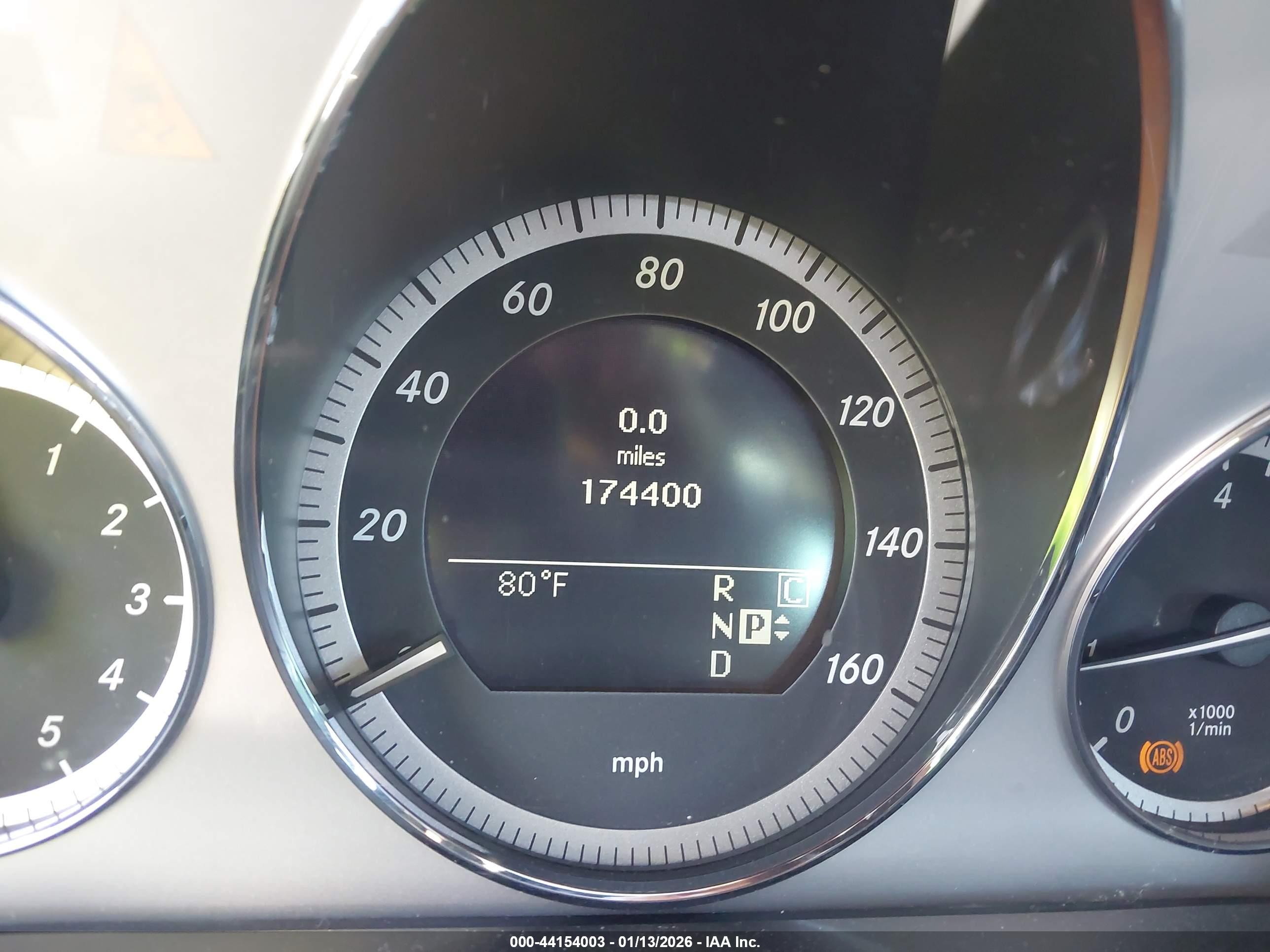 MERCEDES-BENZ E image 7