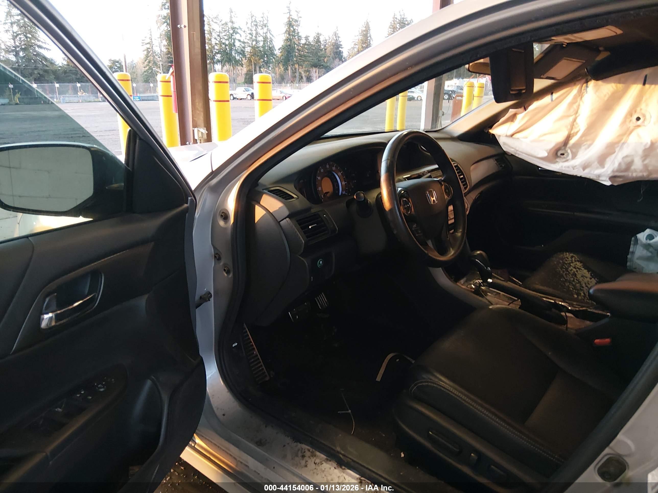 HONDA ACCORD image 5