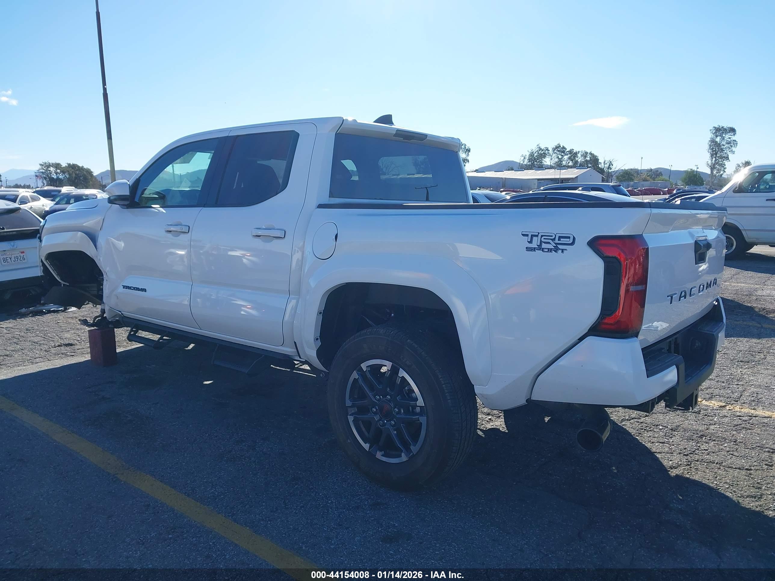 TOYOTA TACOMA image 3