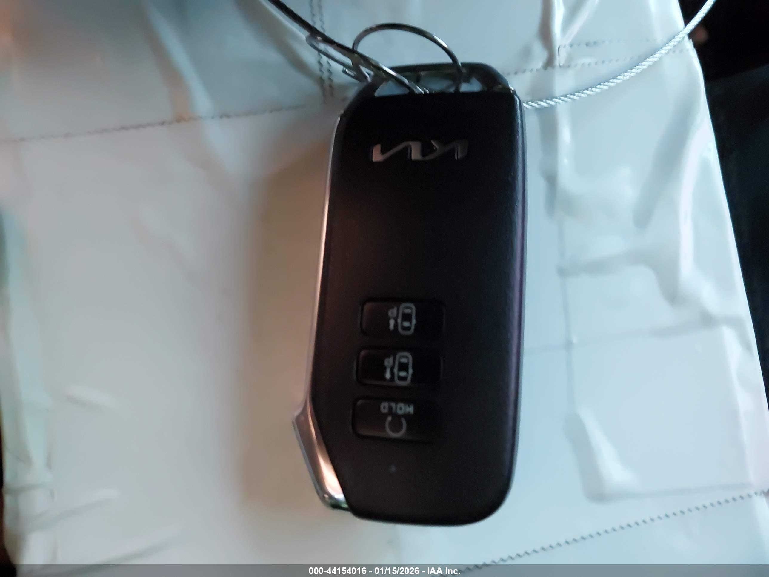 KIA EV6 image 11