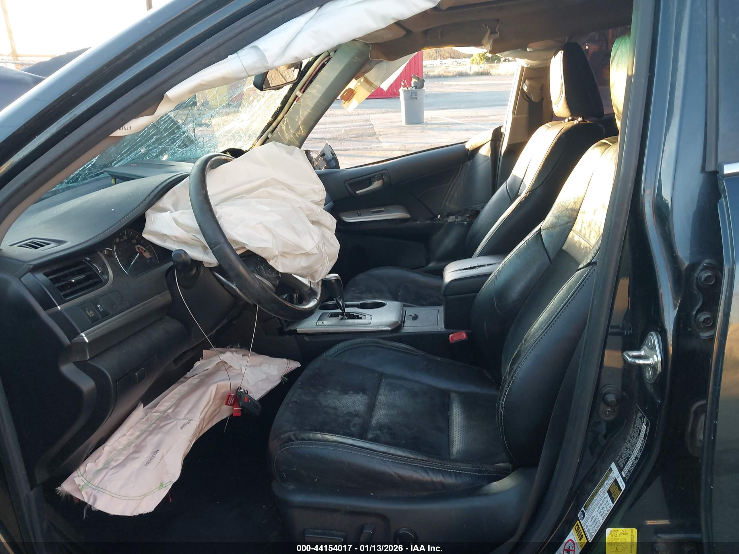 TOYOTA CAMRY image 5