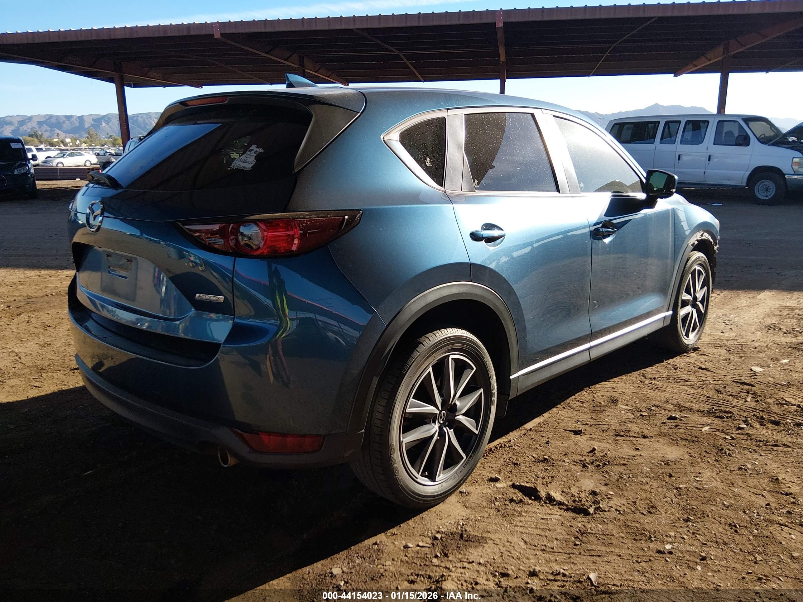 MAZDA CX-5 image 4