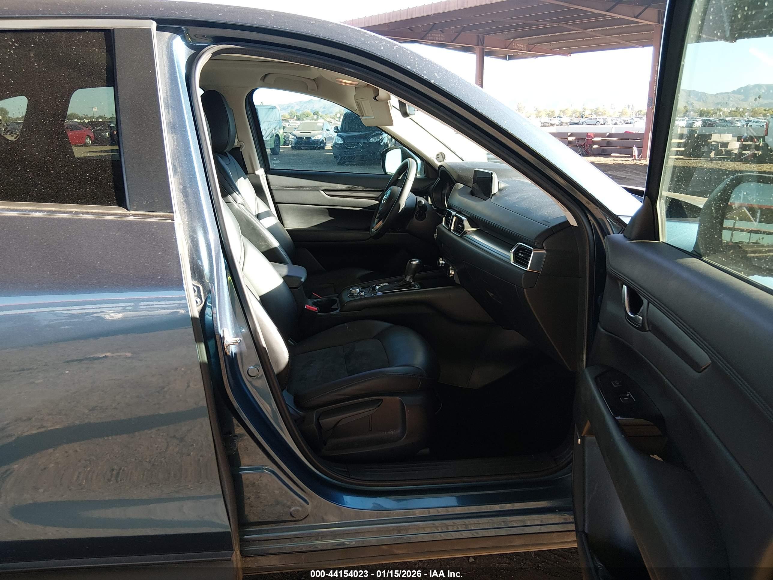MAZDA CX-5 image 5