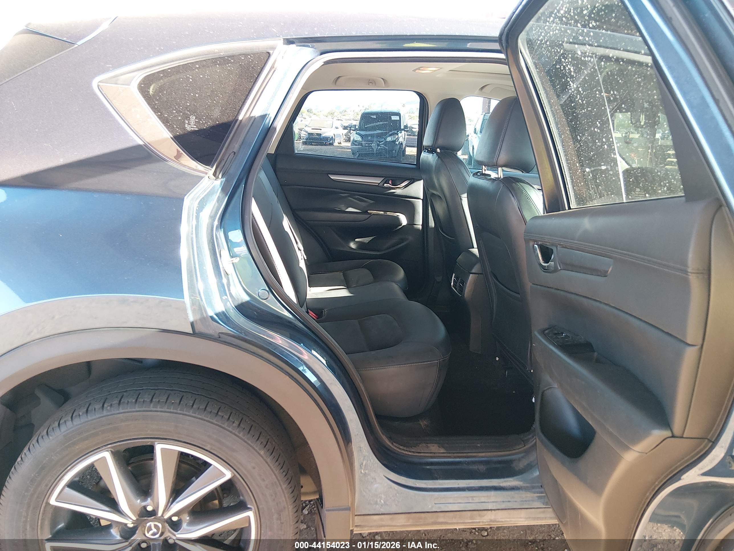 MAZDA CX-5 image 8