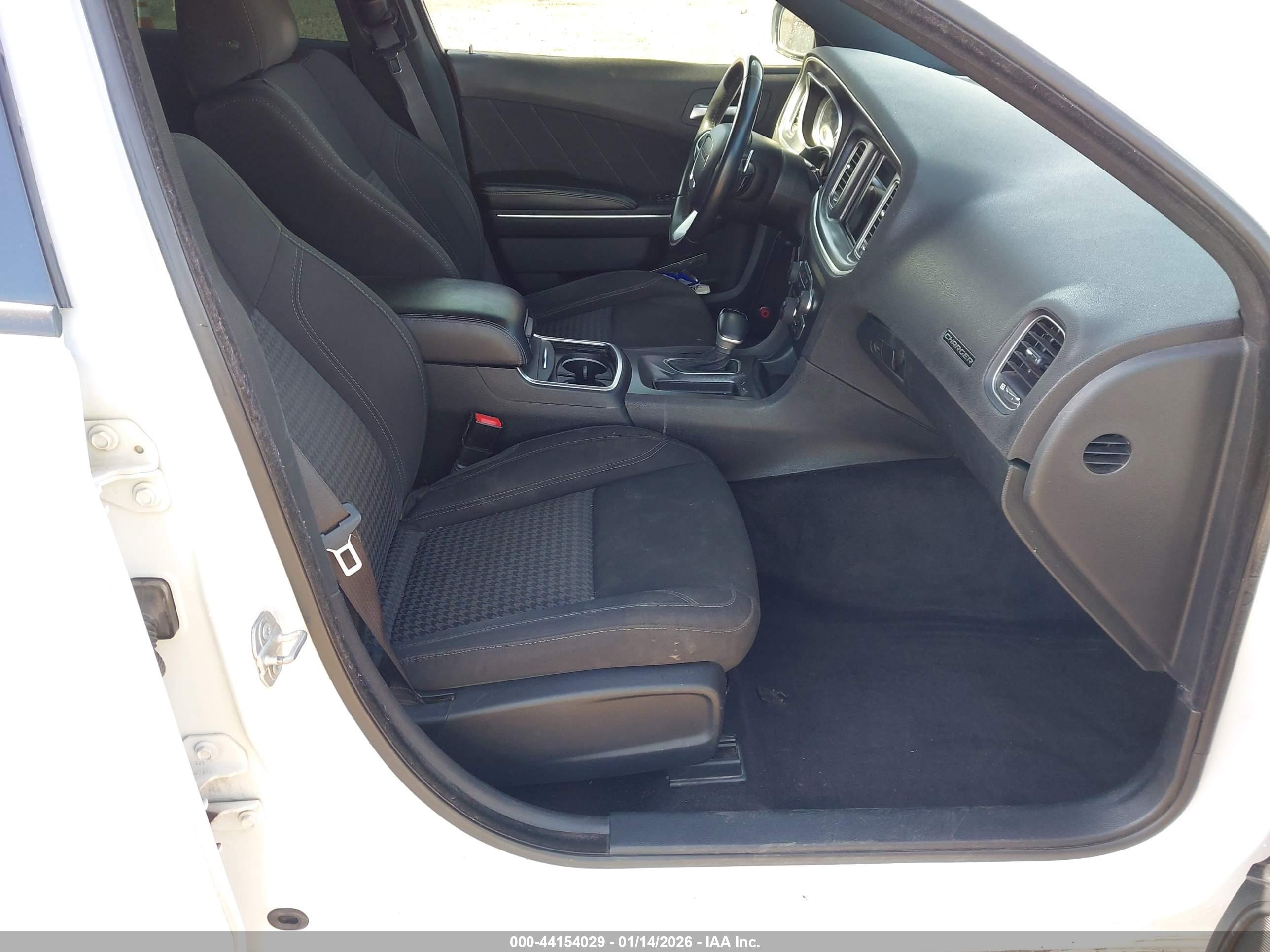 DODGE CHARGER image 5