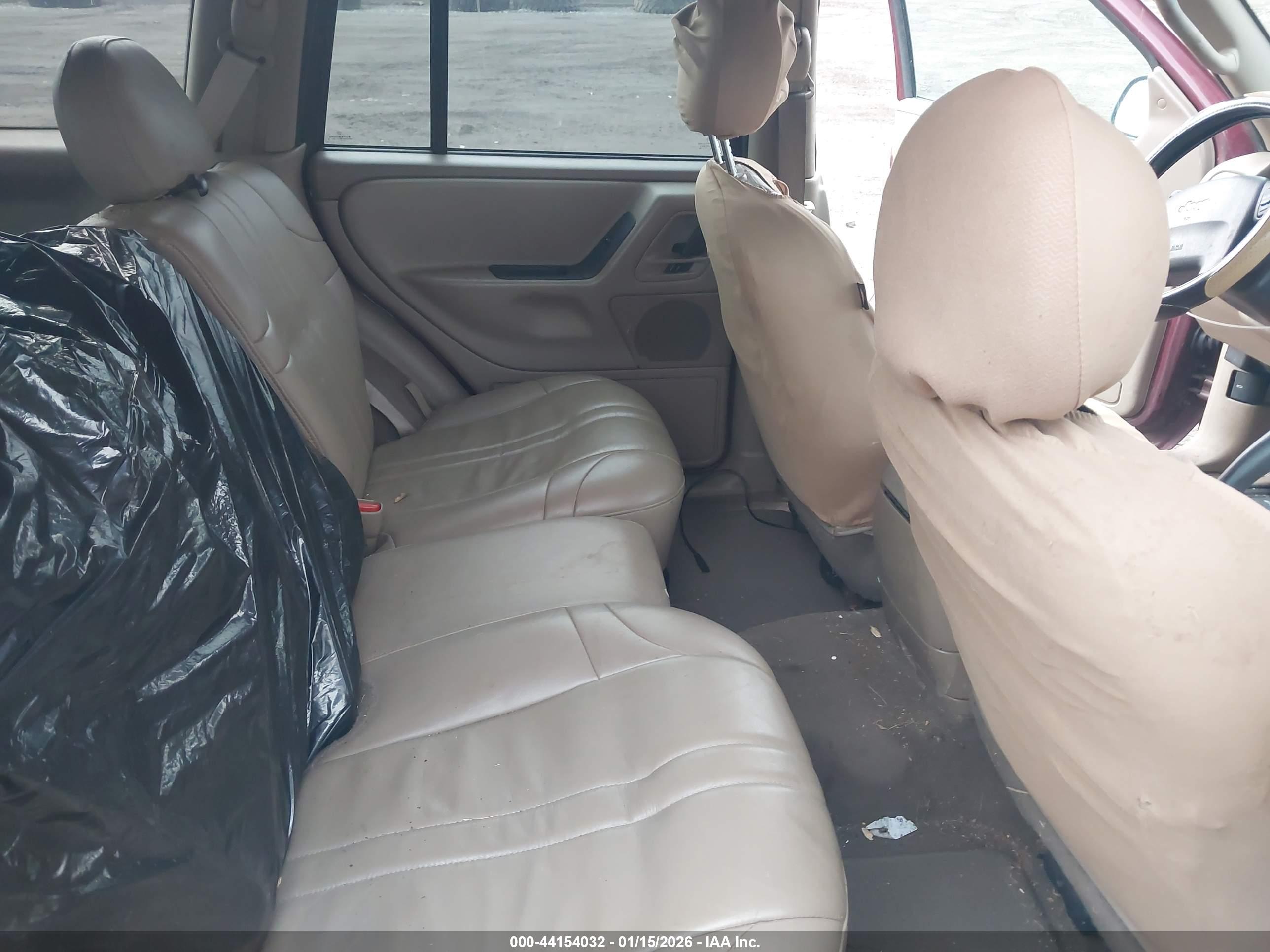 JEEP GRAND image 8