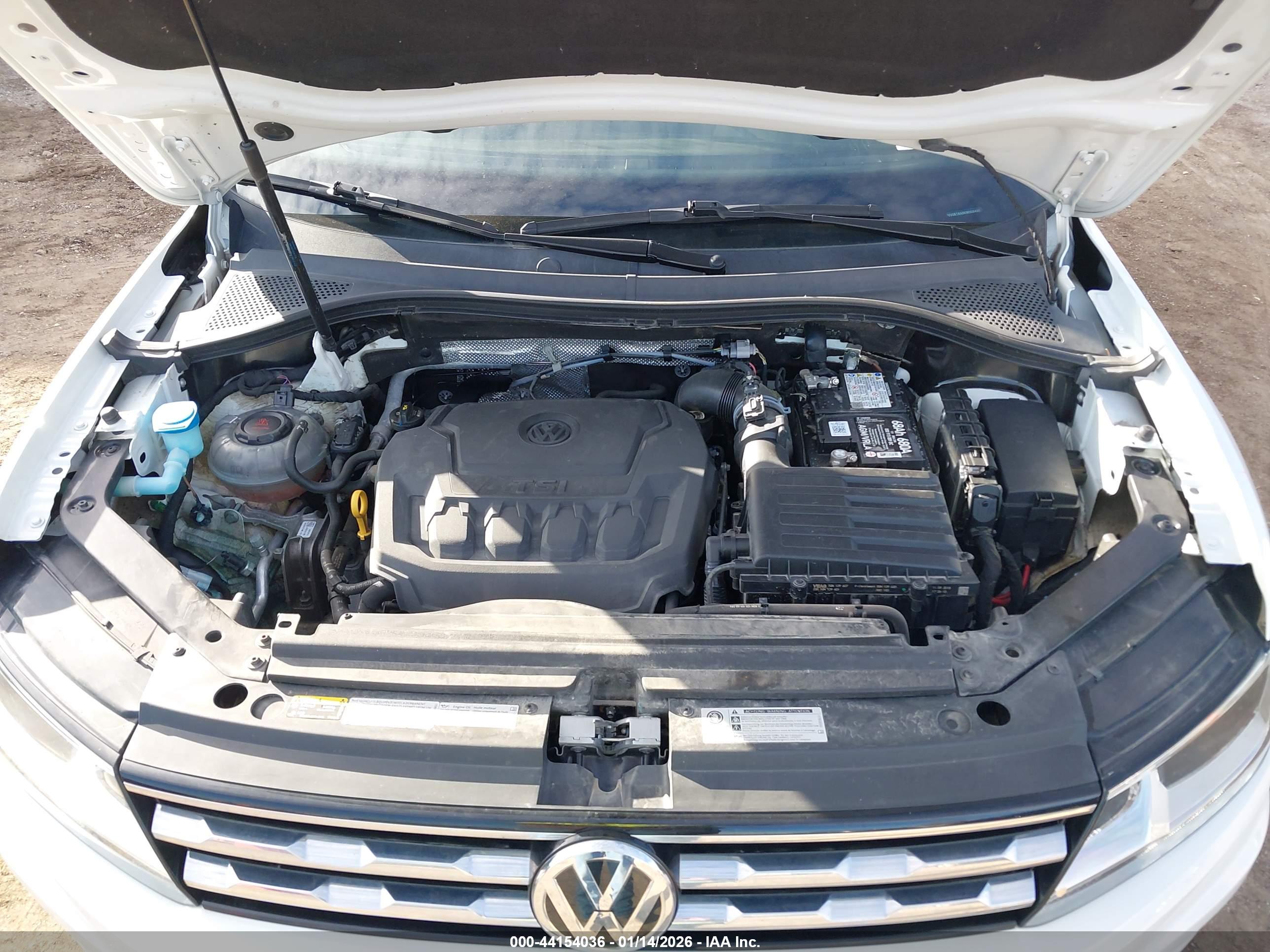 VOLKSWAGEN TIGUAN image 10