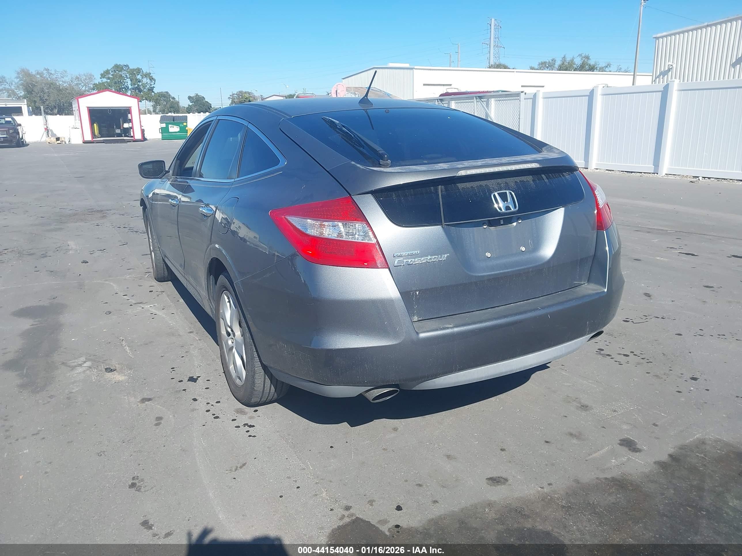 HONDA ACCORD image 3