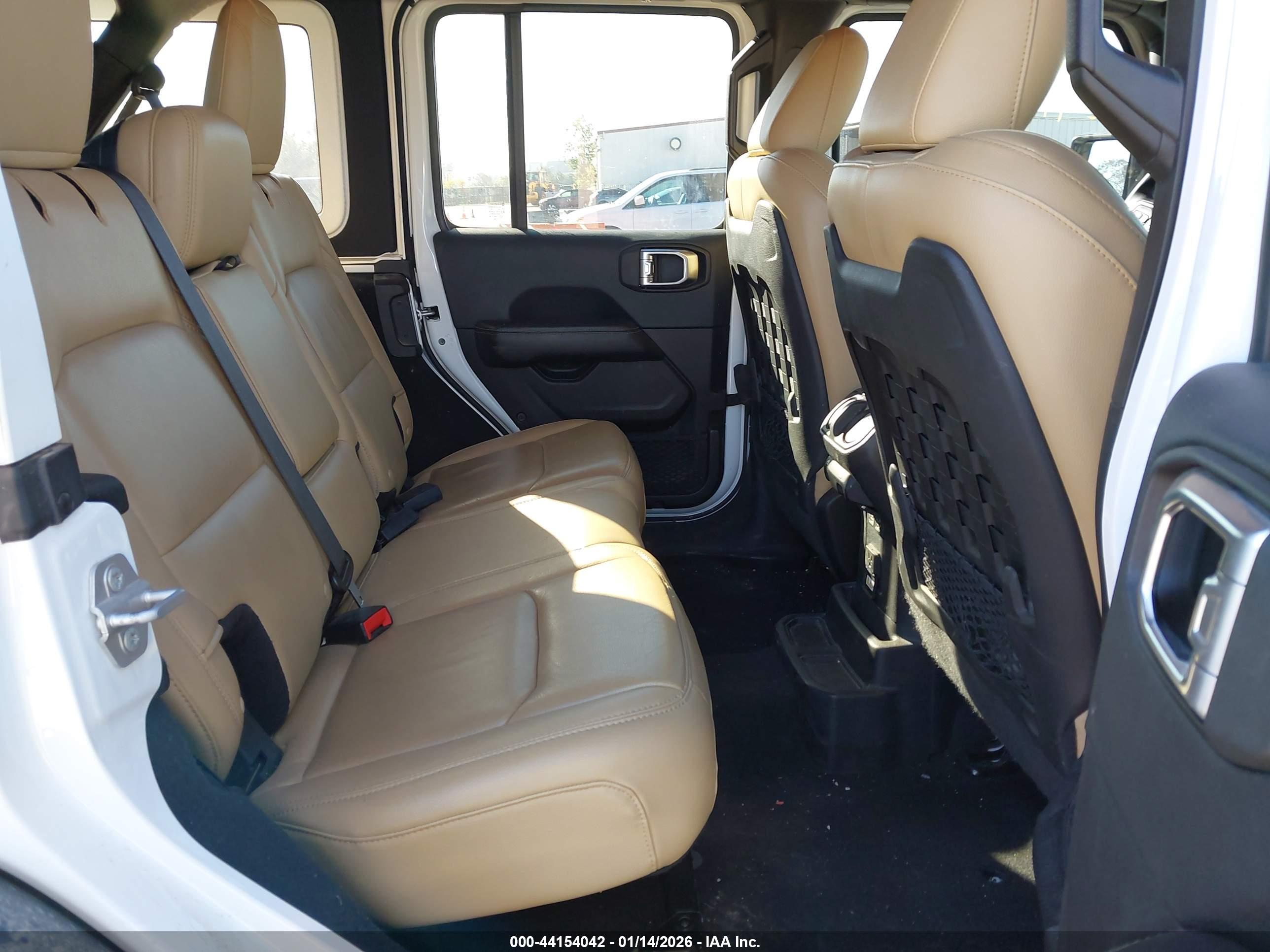 JEEP WRANGLER image 8