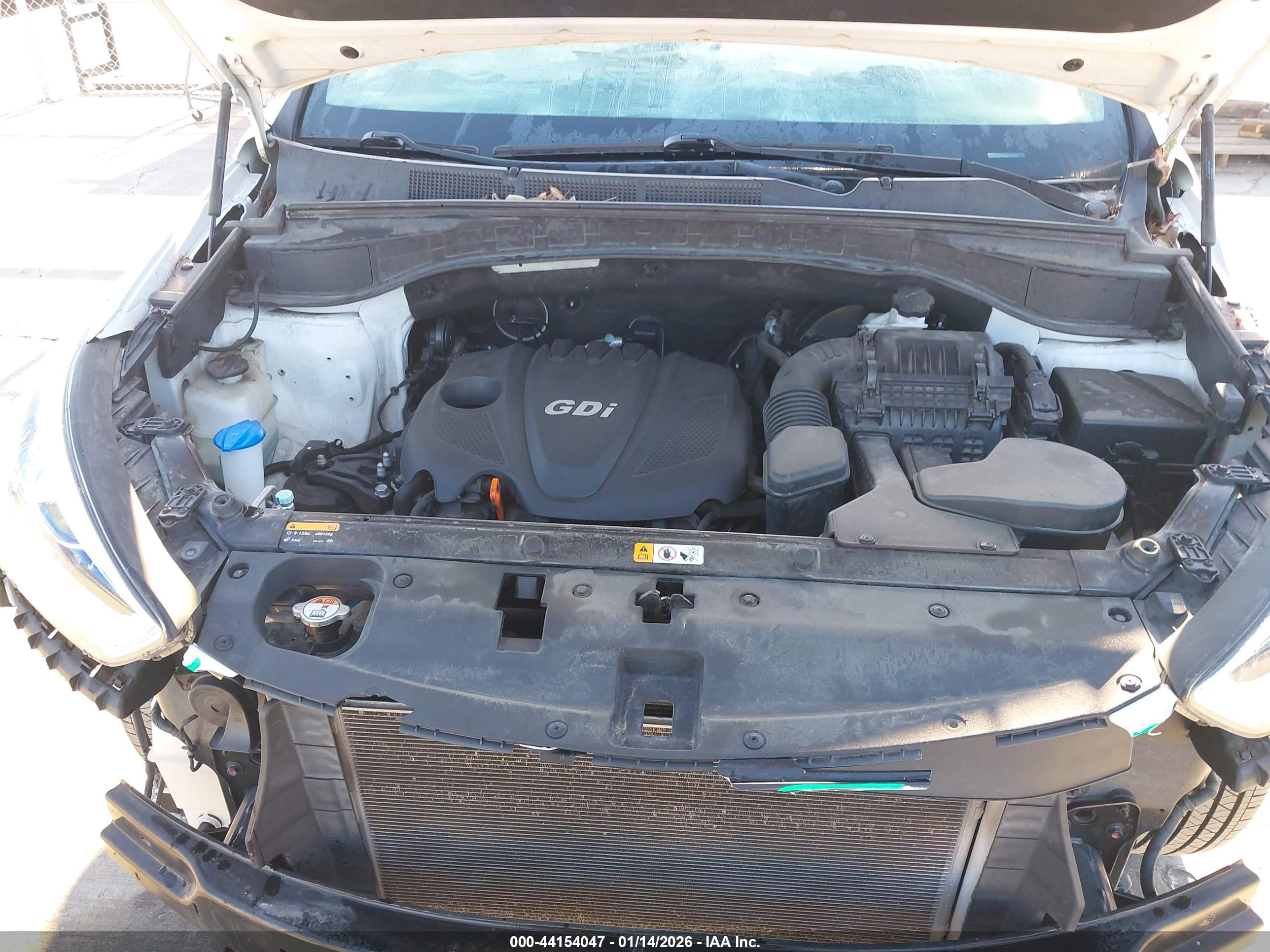 HYUNDAI SANTA image 10