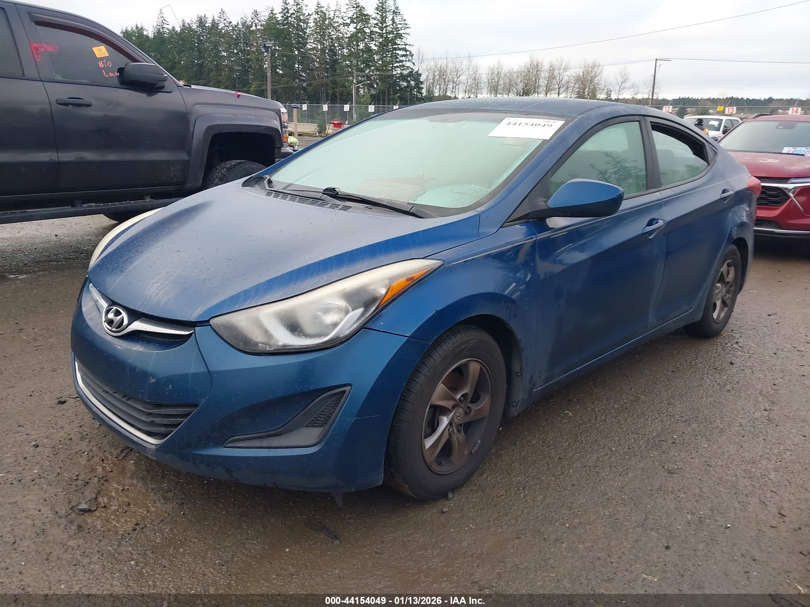 HYUNDAI ELANTRA image 2
