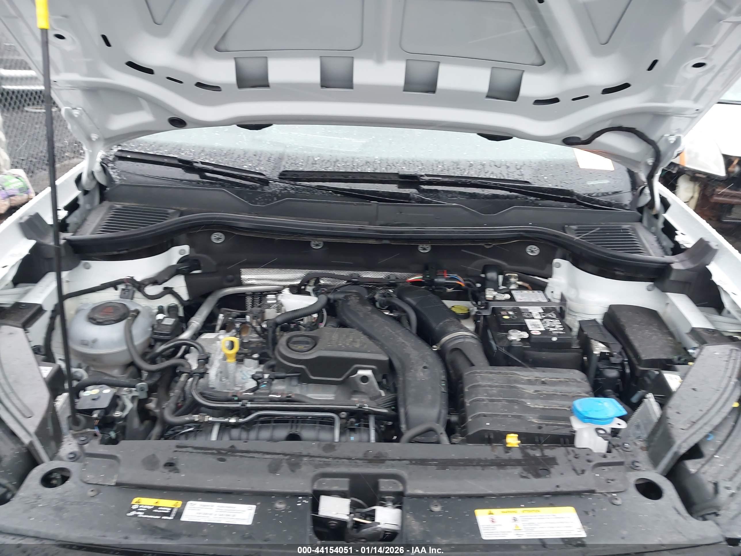 VOLKSWAGEN TAOS image 10