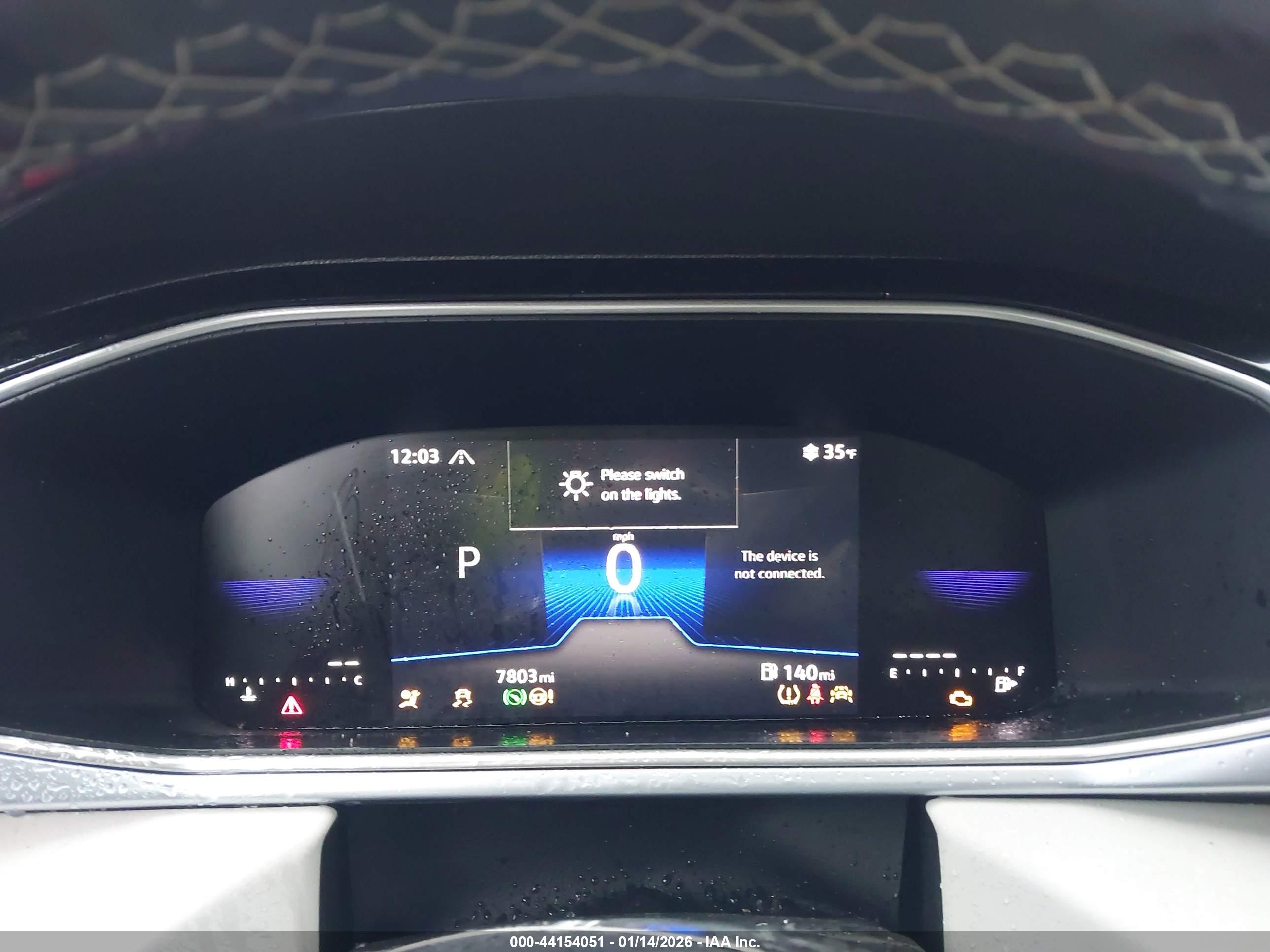 VOLKSWAGEN TAOS image 7