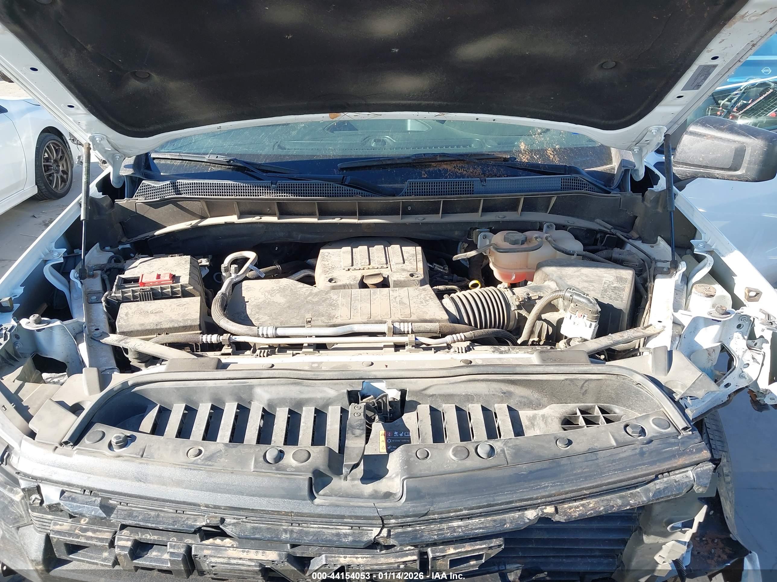 CHEVROLET SILVERADO image 10