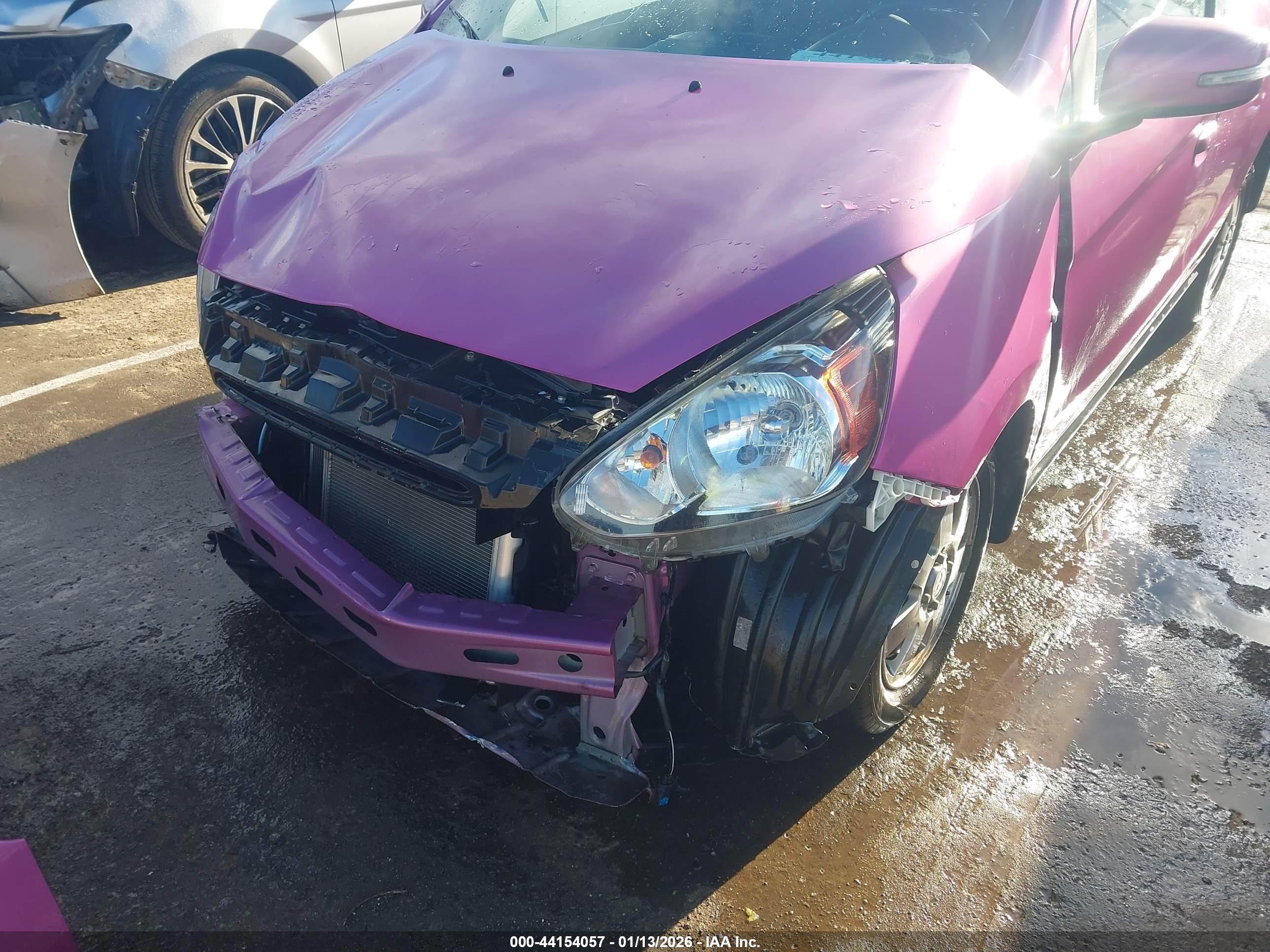 MITSUBISHI MIRAGE image 6