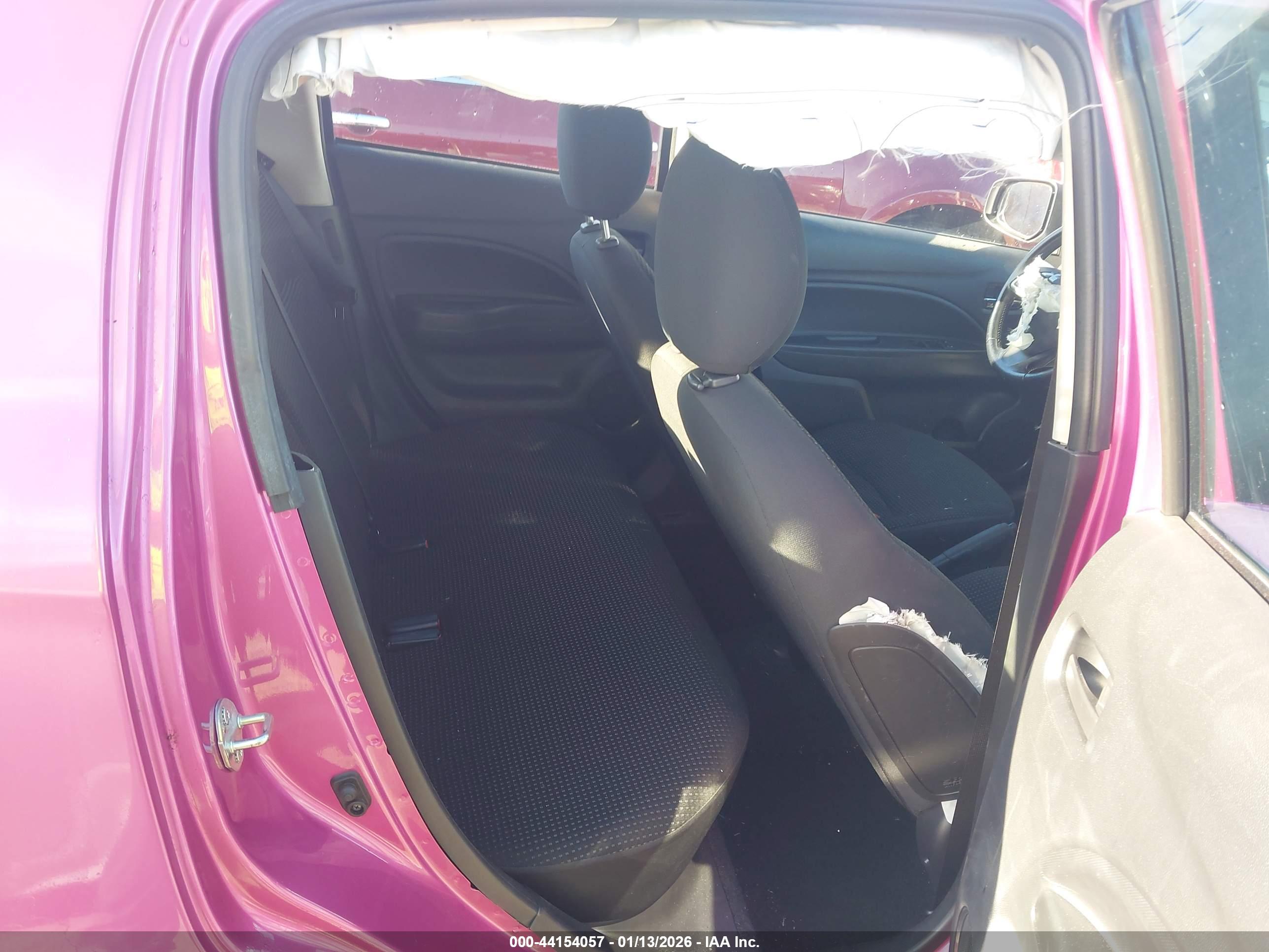 MITSUBISHI MIRAGE image 8