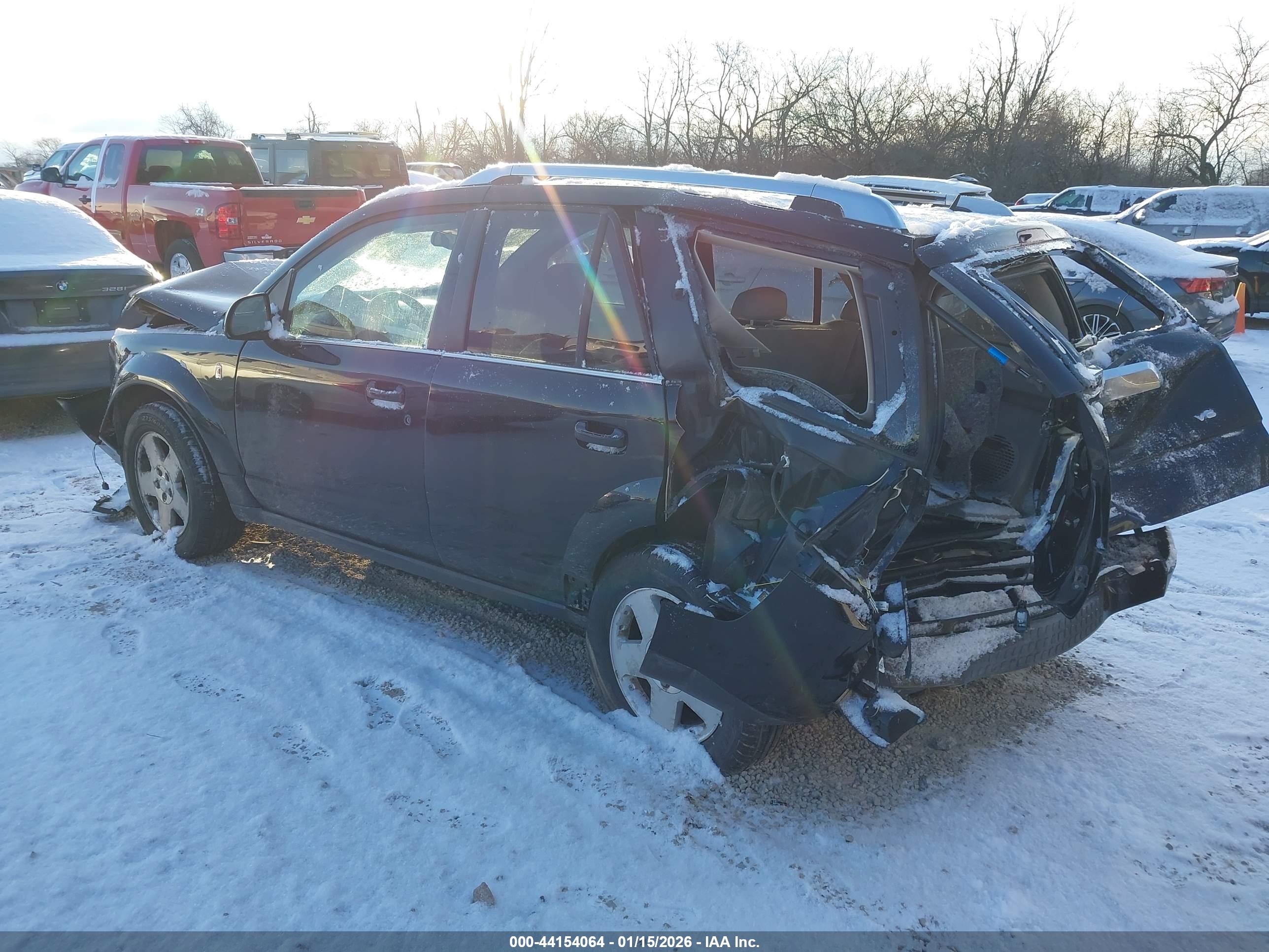 SATURN VUE image 3