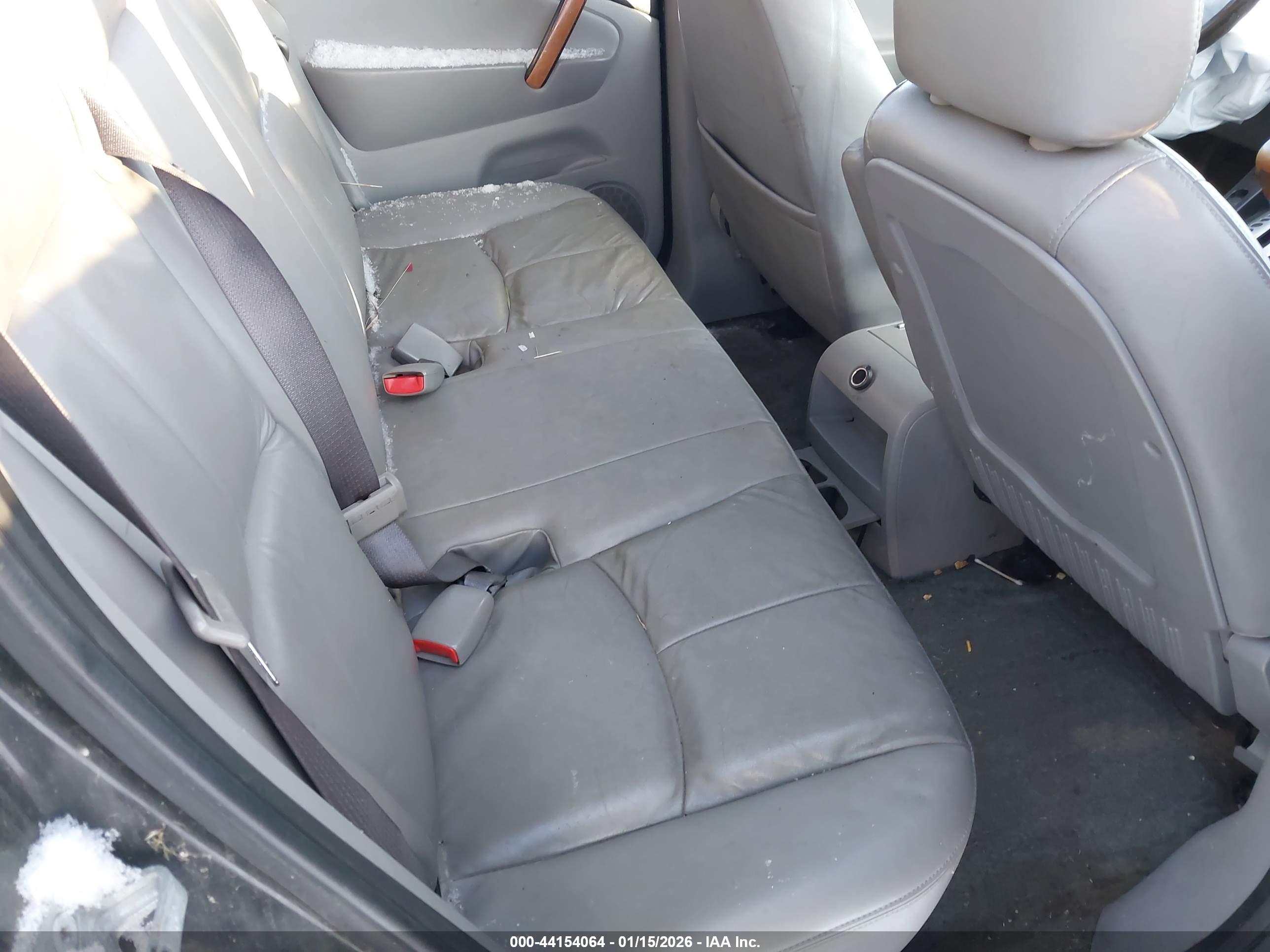 SATURN VUE image 8