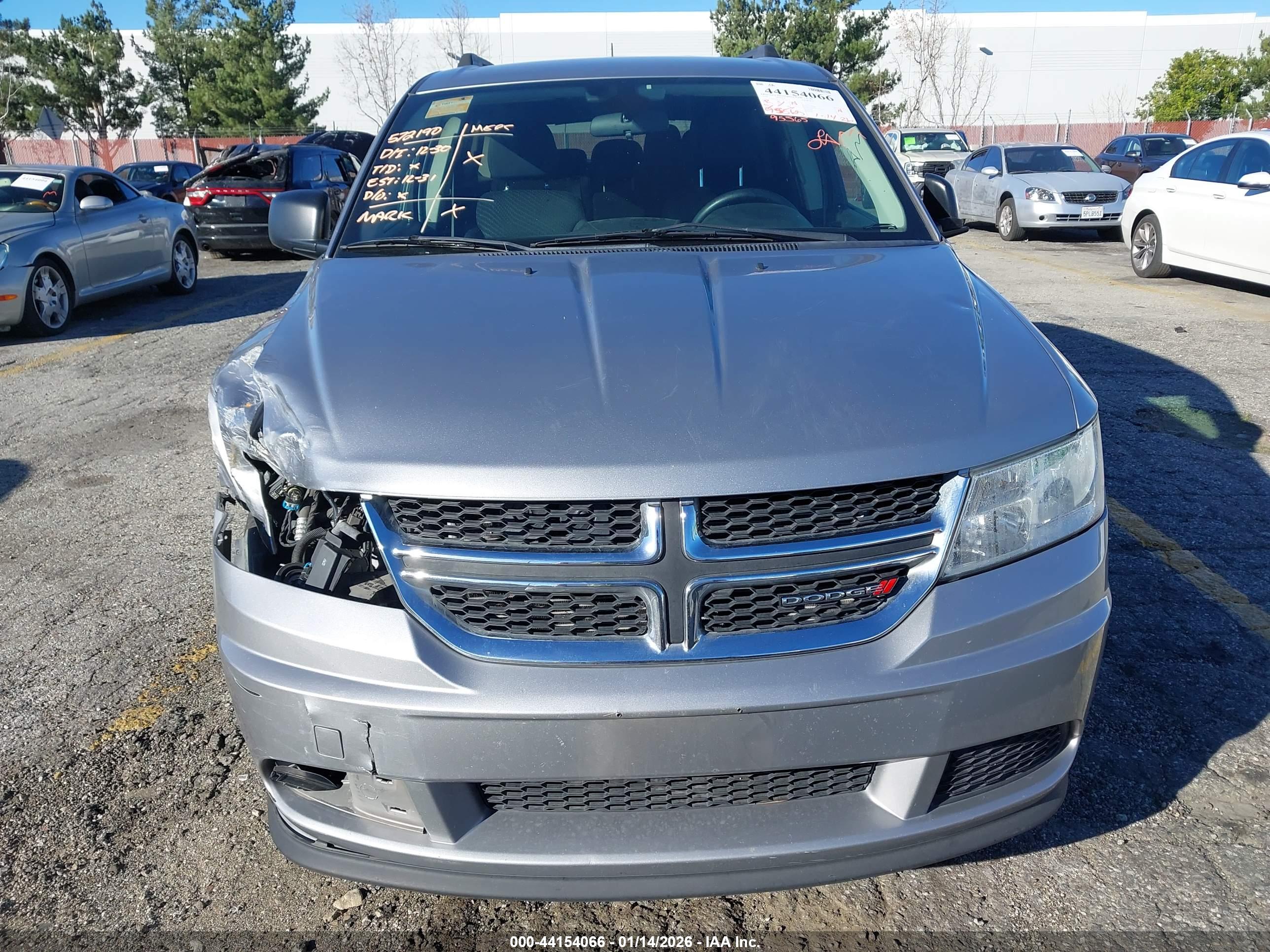 DODGE JOURNEY image 6