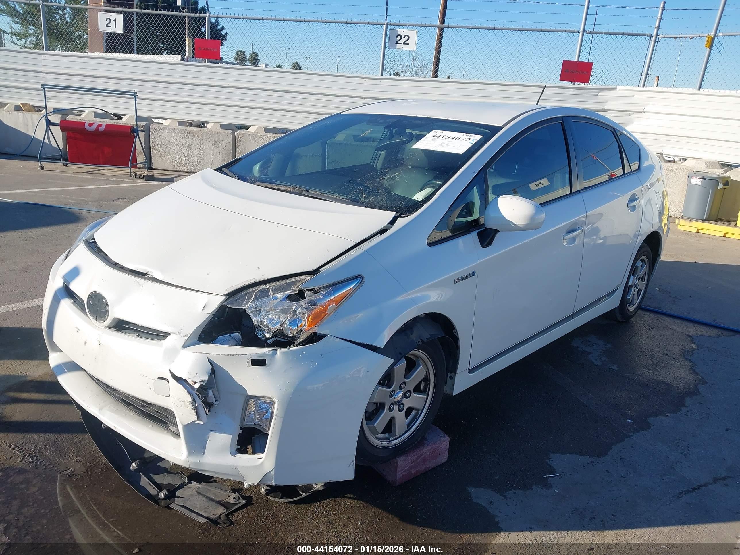 TOYOTA PRIUS image 2