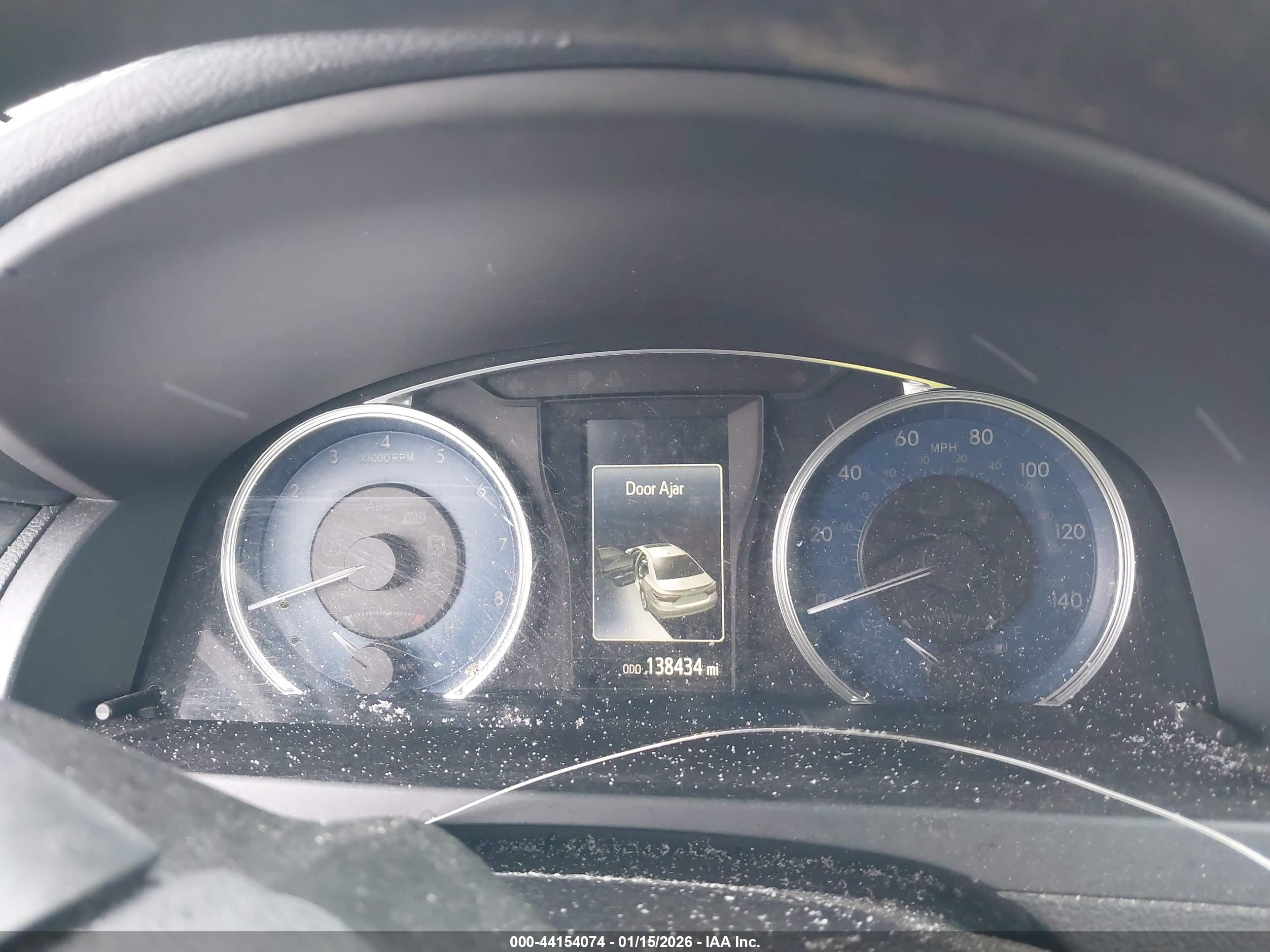 TOYOTA CAMRY image 7