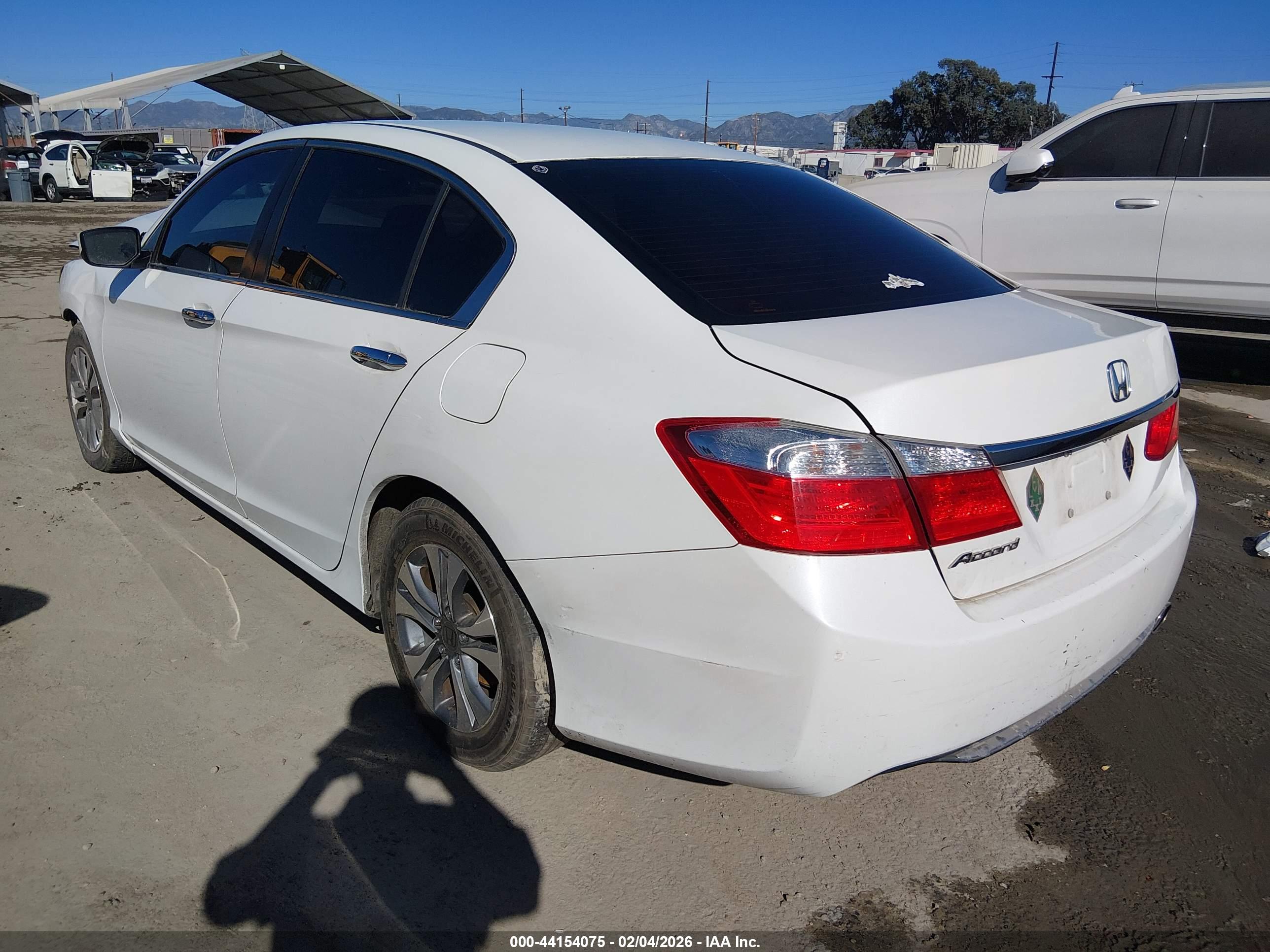 HONDA ACCORD image 3