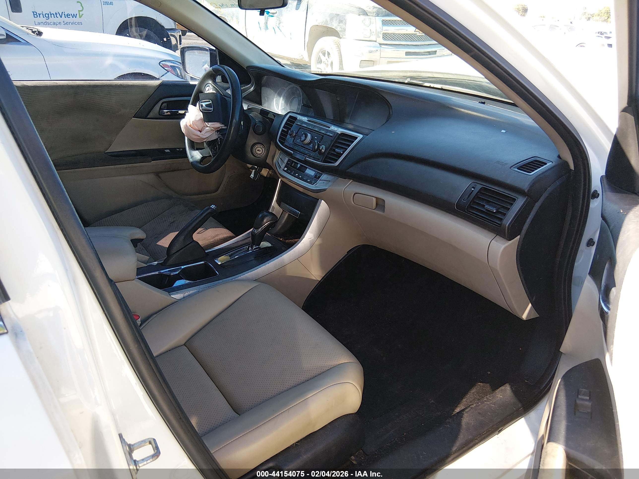 HONDA ACCORD image 5