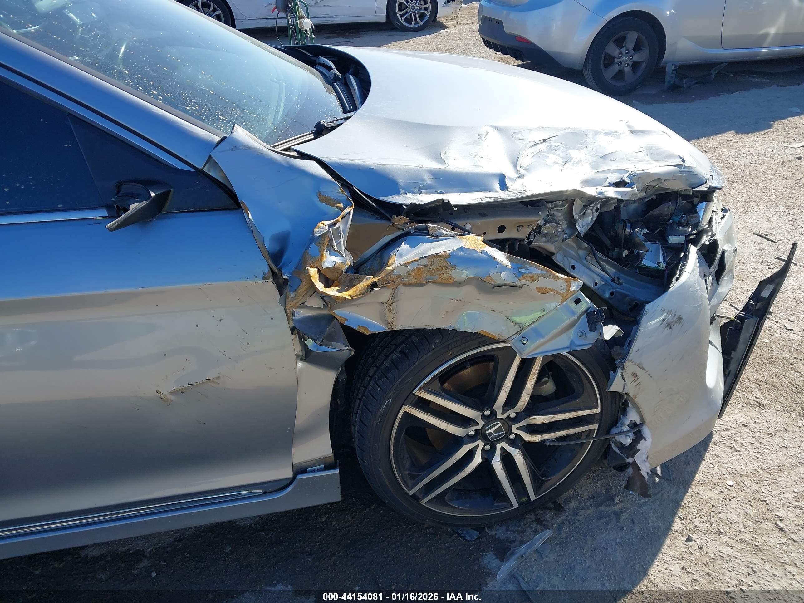 HONDA ACCORD image 6