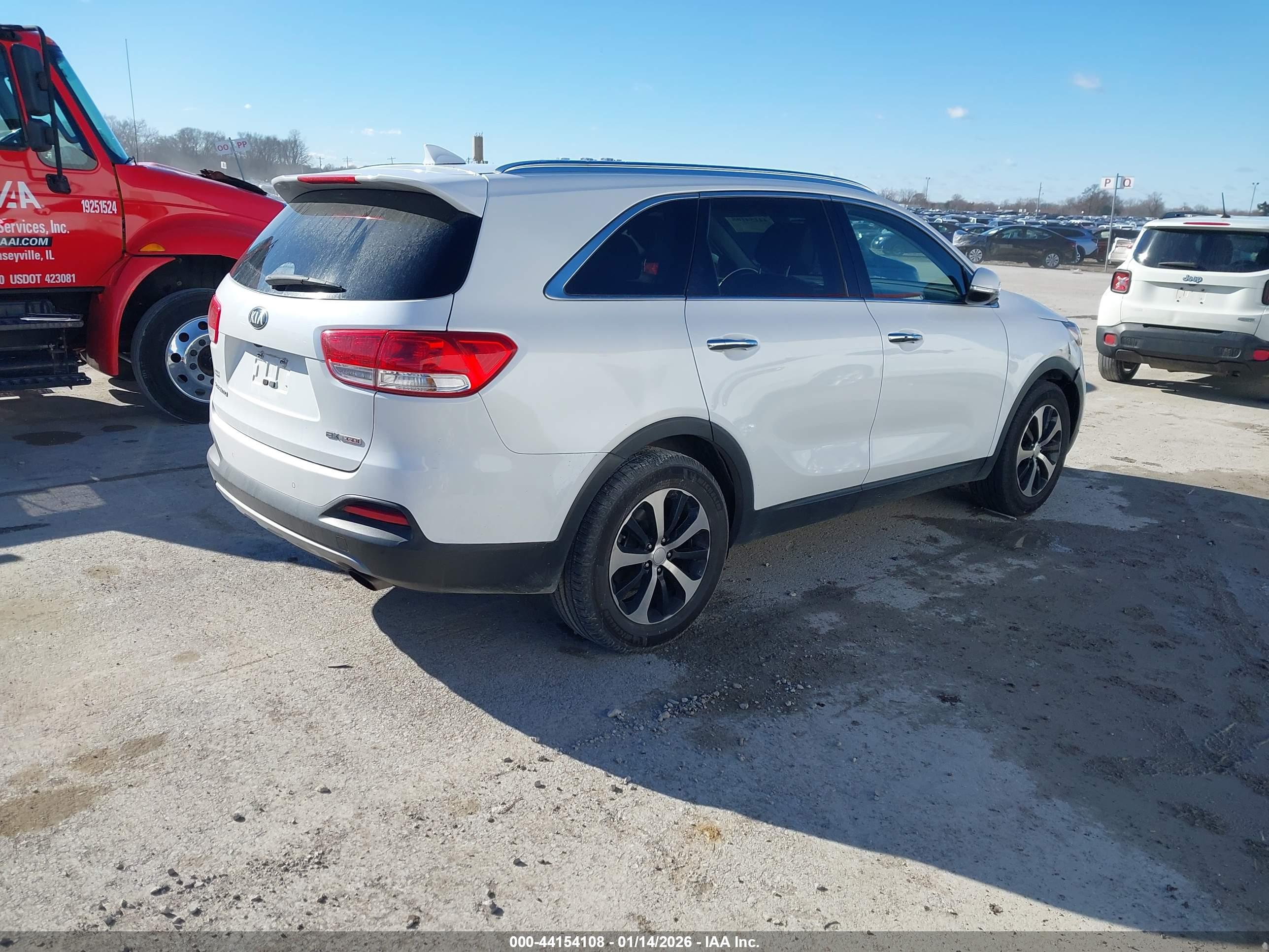 KIA SORENTO image 4