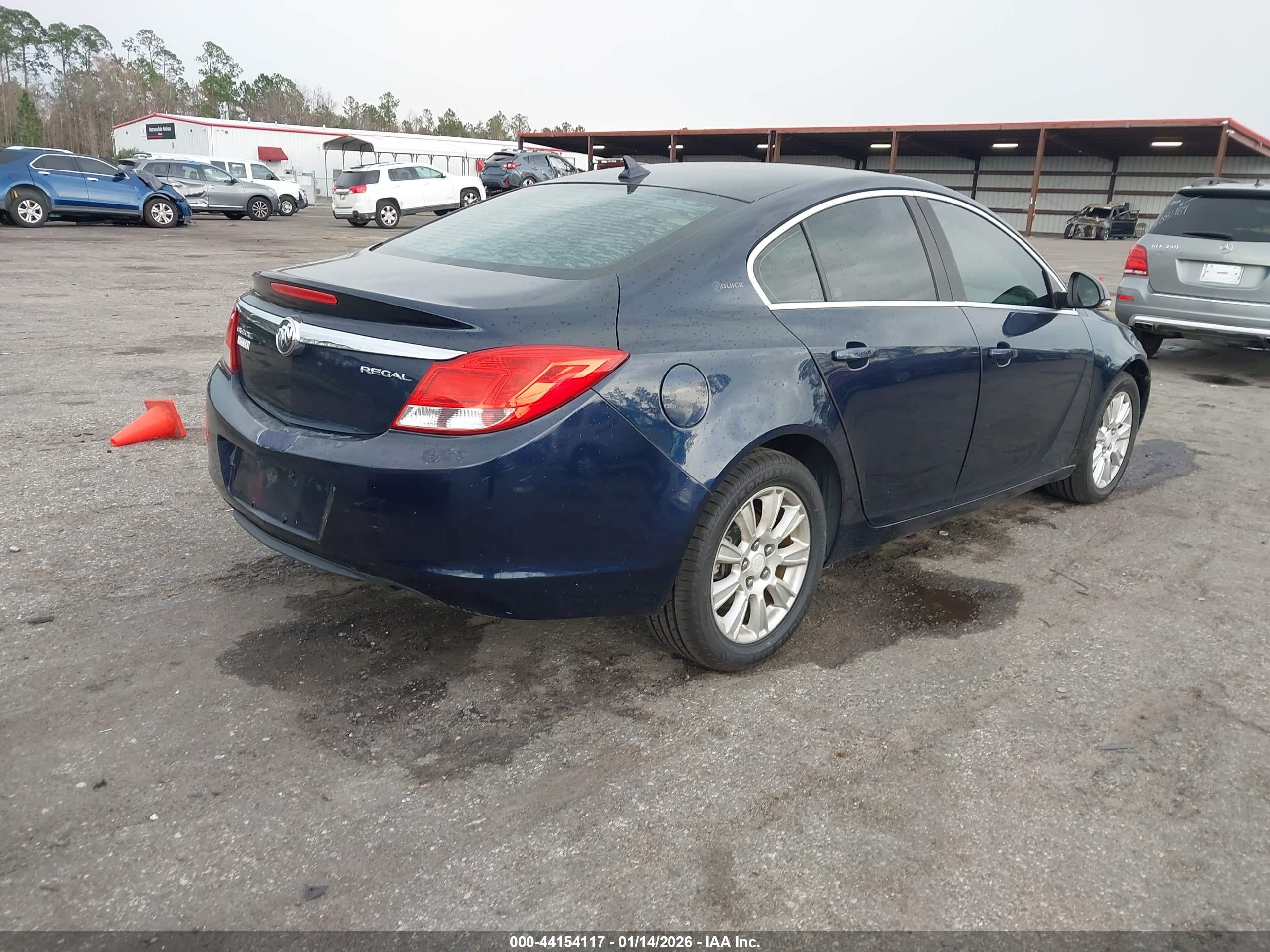 BUICK REGAL image 4