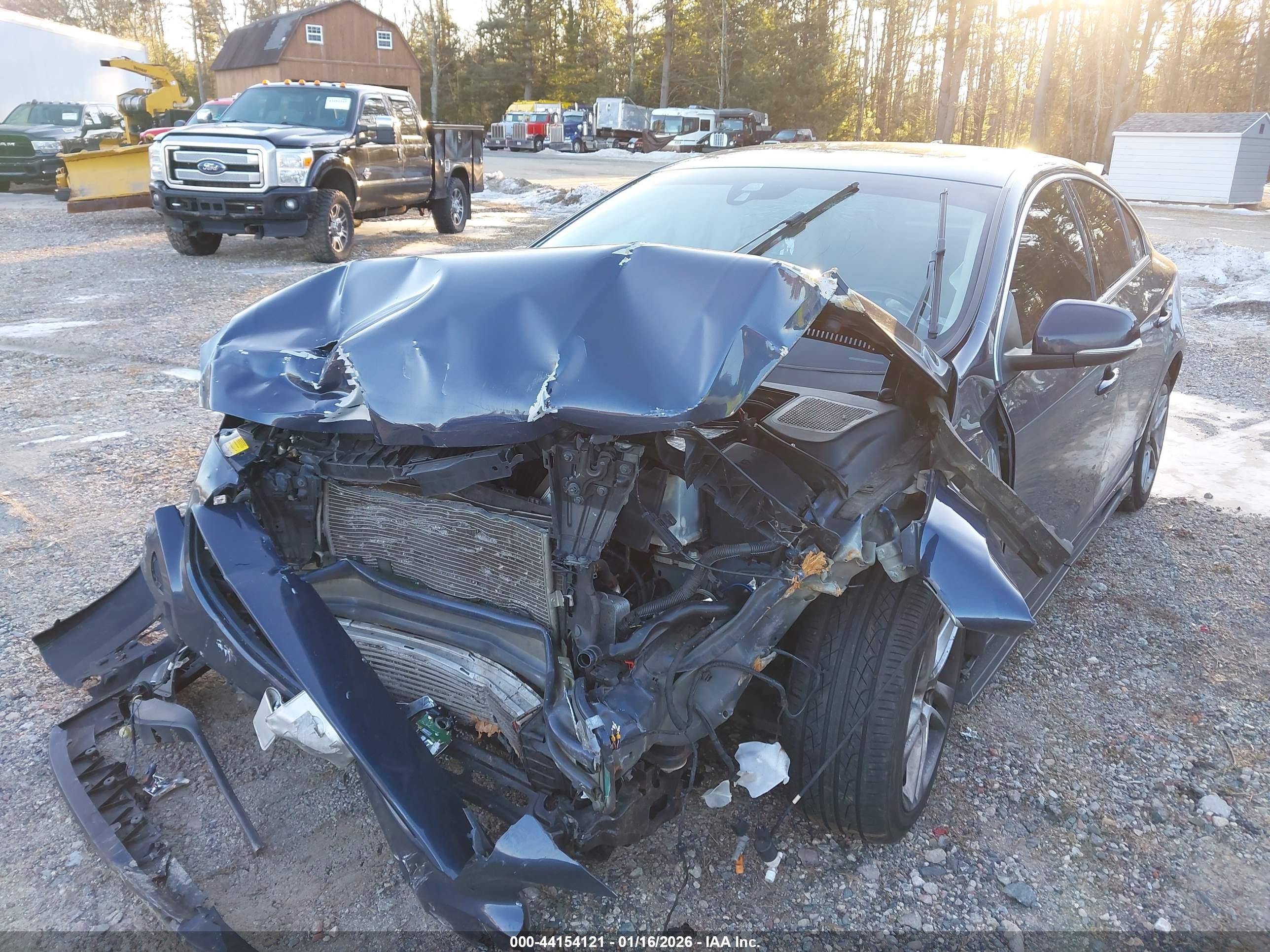 VOLVO S60 image 6