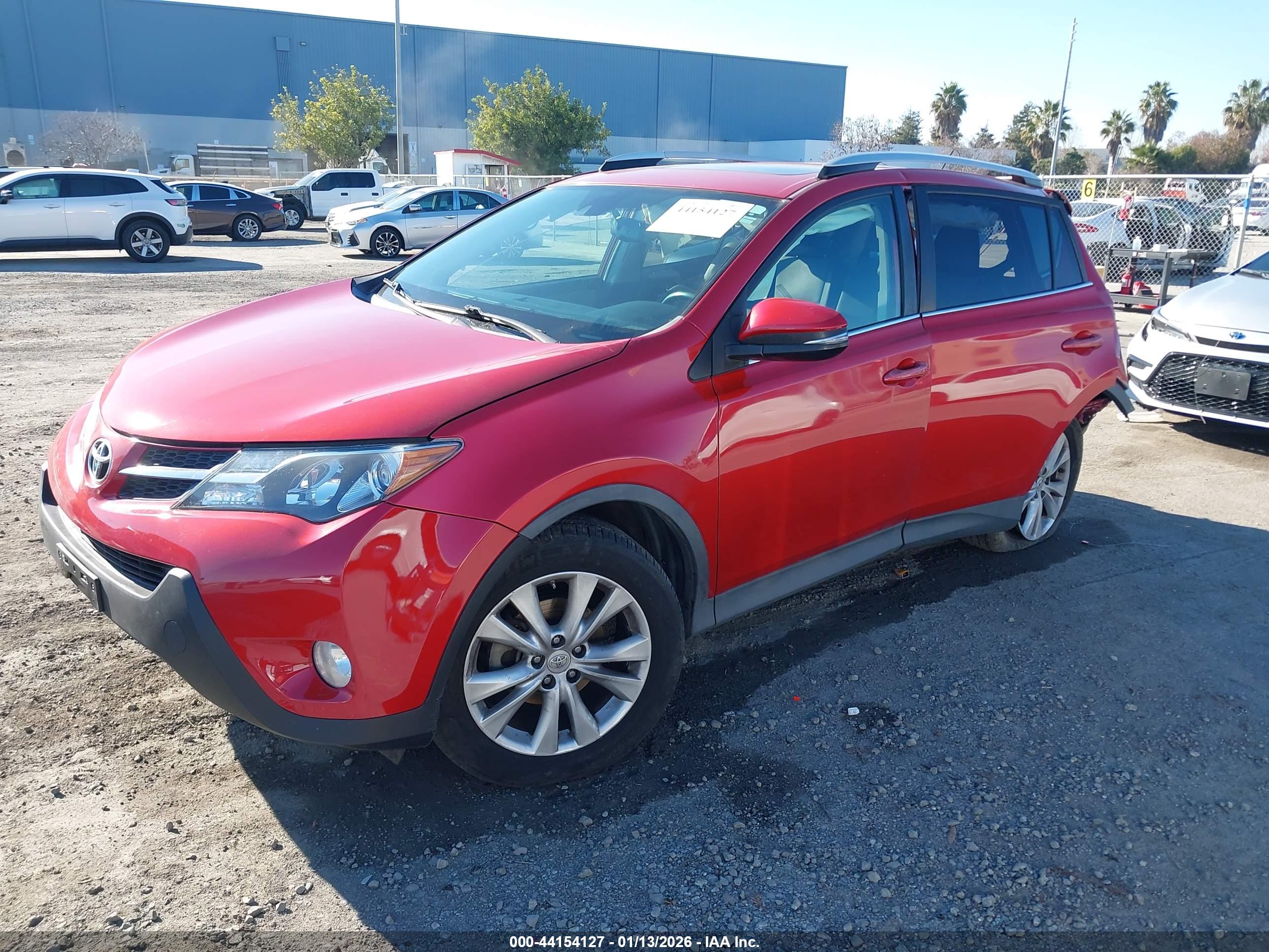 TOYOTA RAV4 image 2