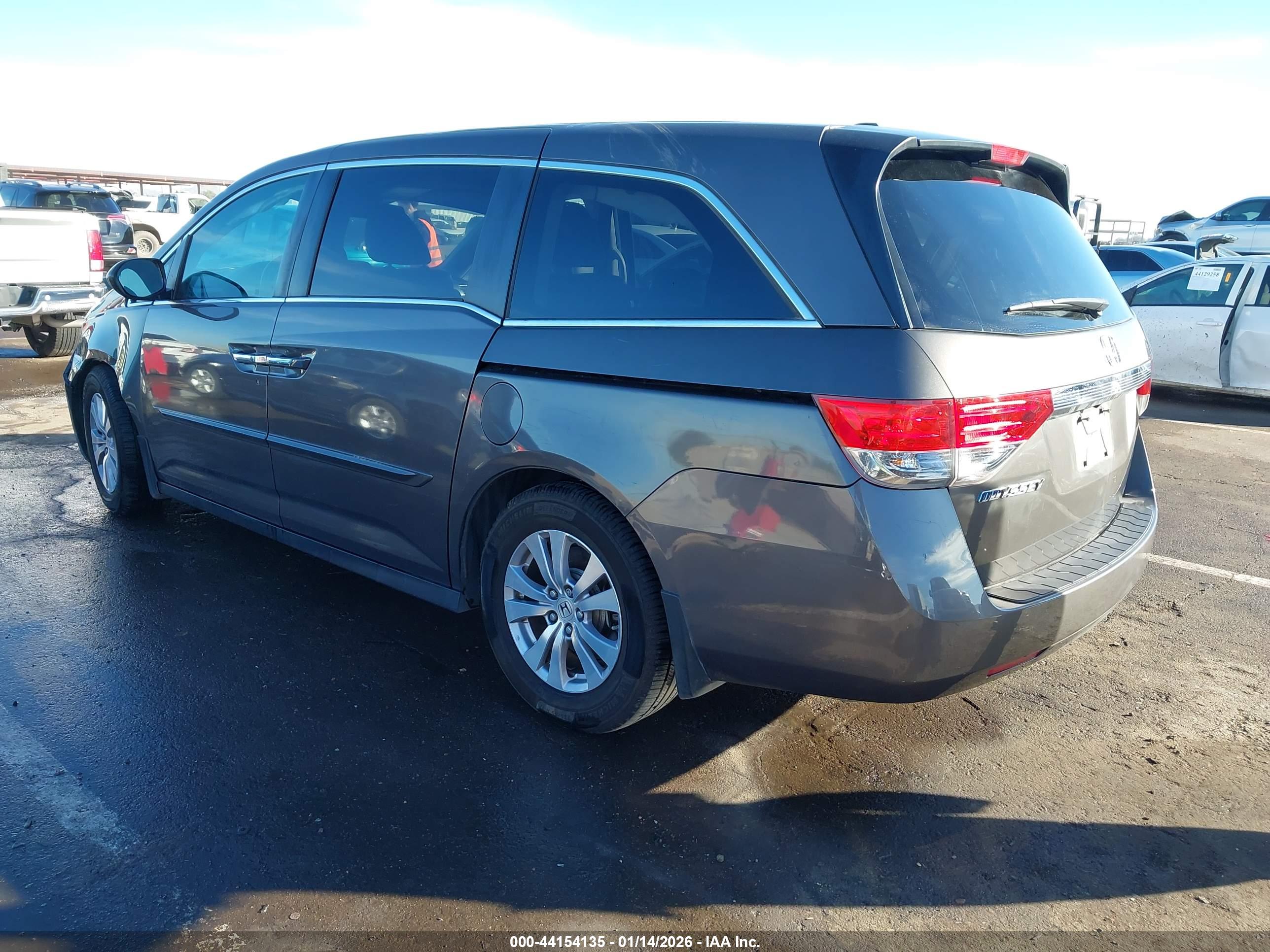 HONDA ODYSSEY image 3