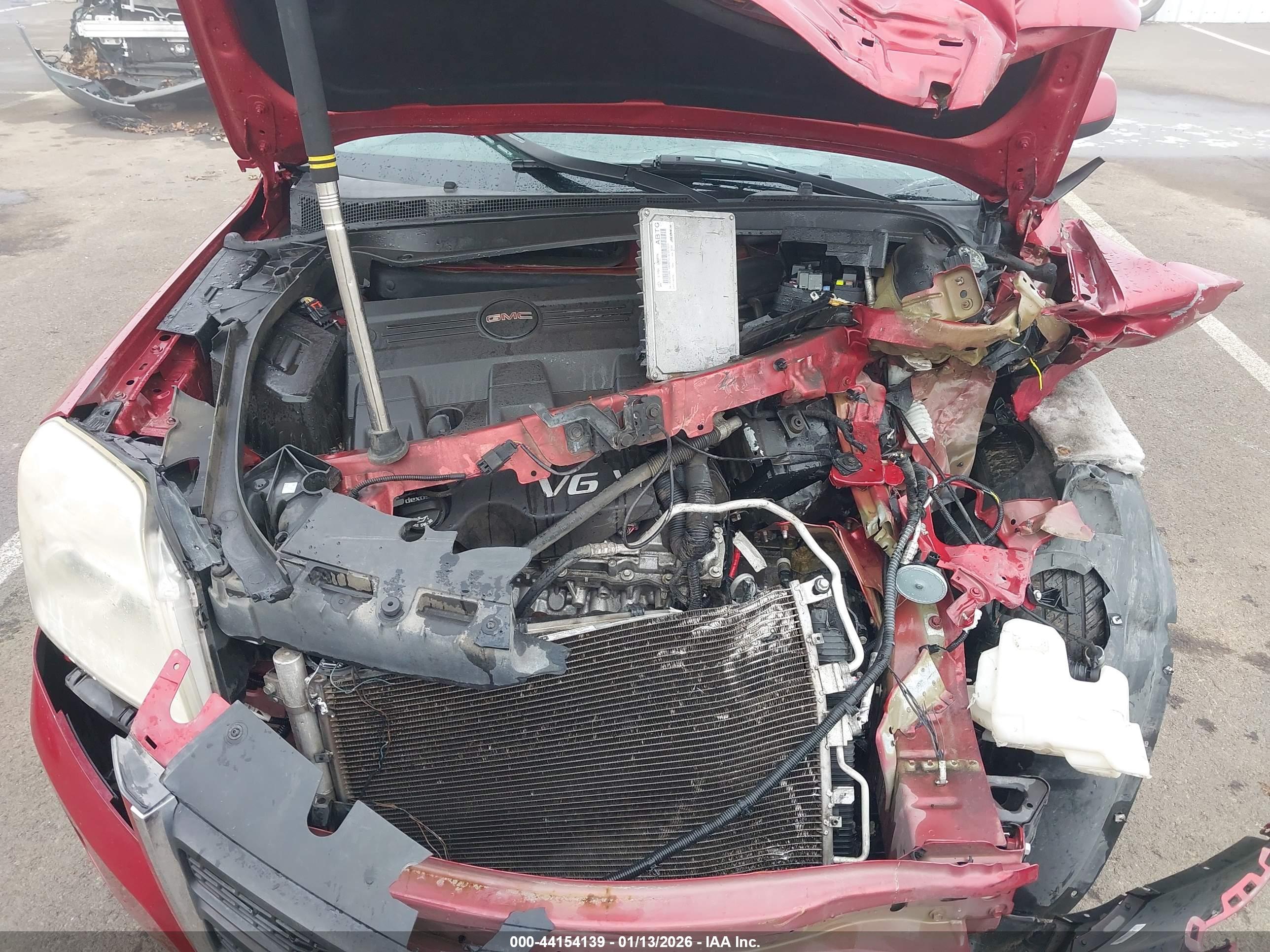 GMC TERRAIN image 10