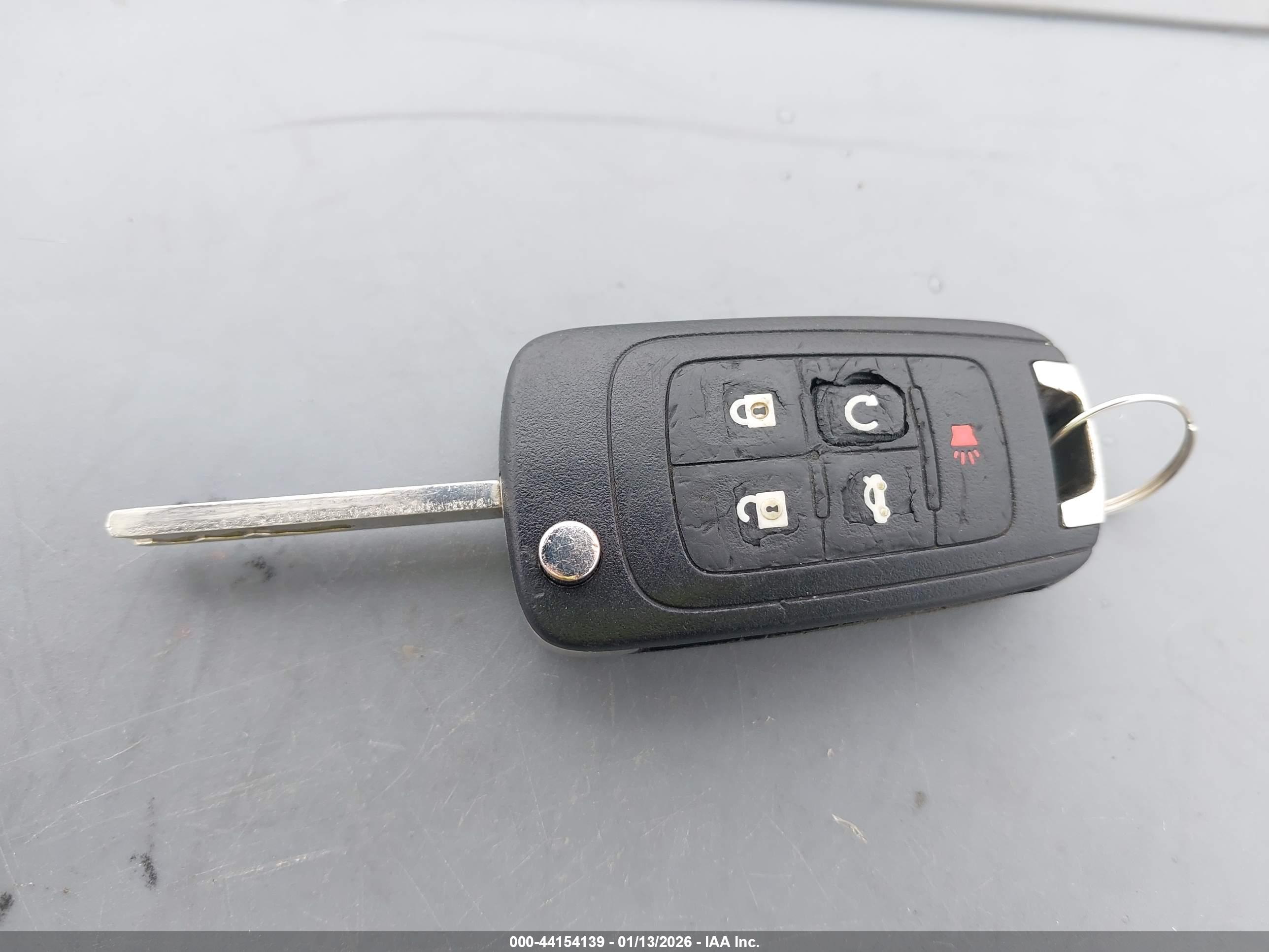 GMC TERRAIN image 11