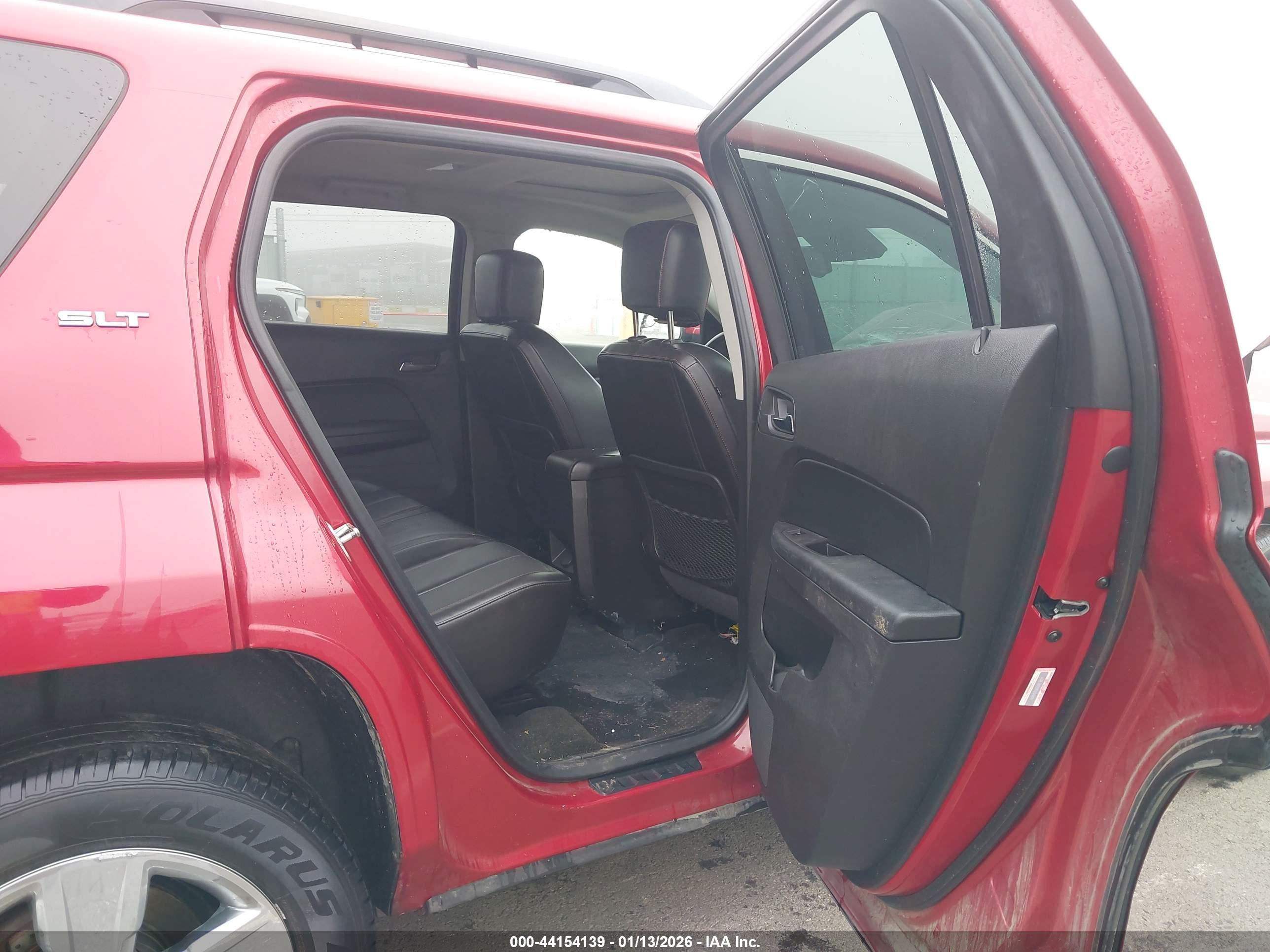 GMC TERRAIN image 8